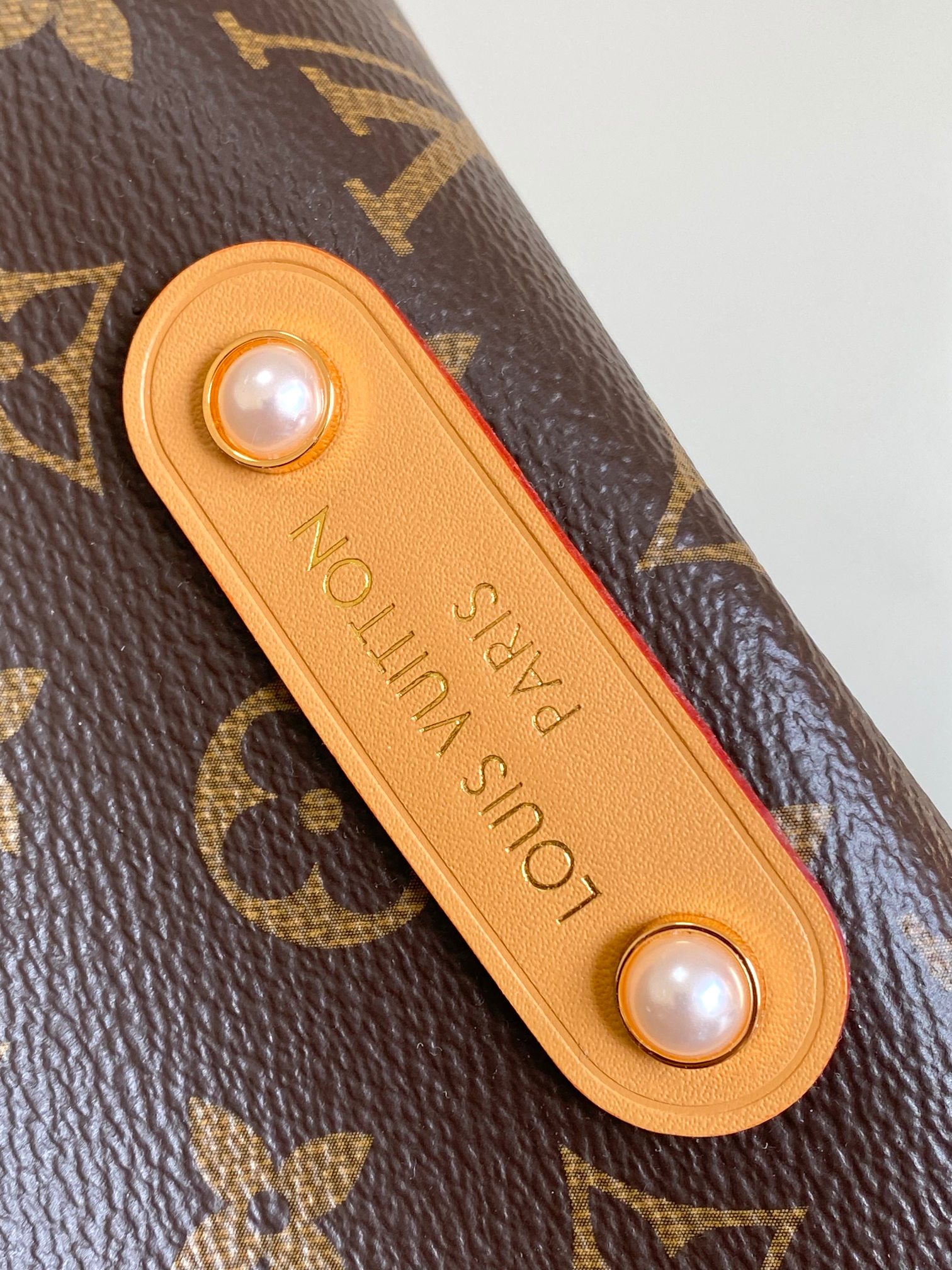 Louis Vuitton Métis M14018 Handbag in Monogram Canvas and Leather - Image 6