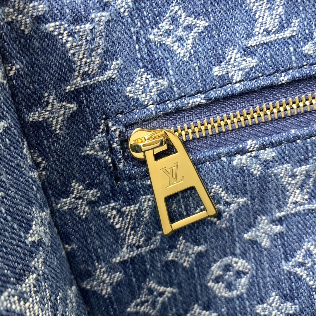 Louis Vuitton OnTheGo Small Handbag M14633 - Image 6