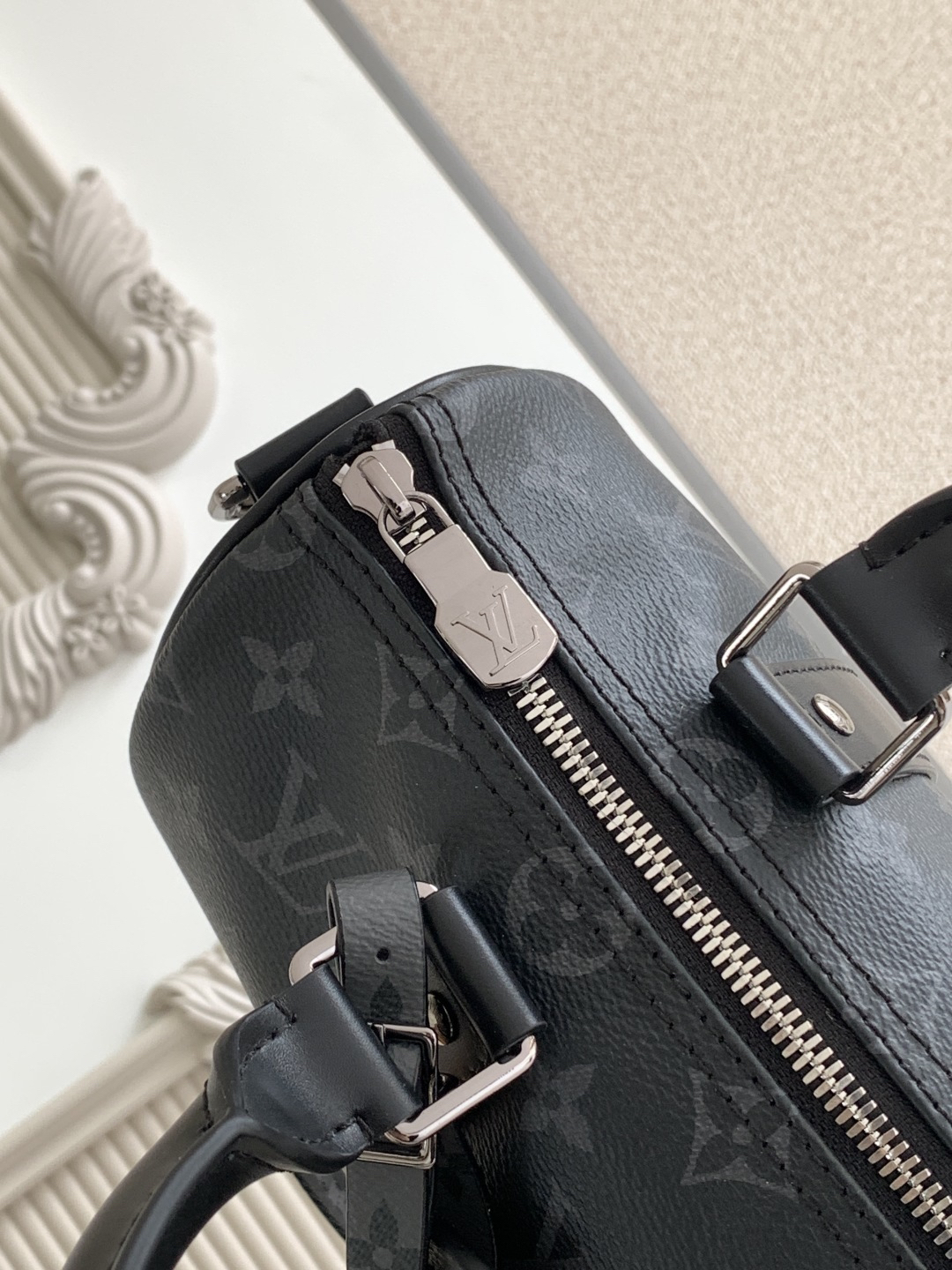 Louis Vuitton Keepall 25 Crossbody Bag in Monogram Eclipse Reverse Canvas - Image 6