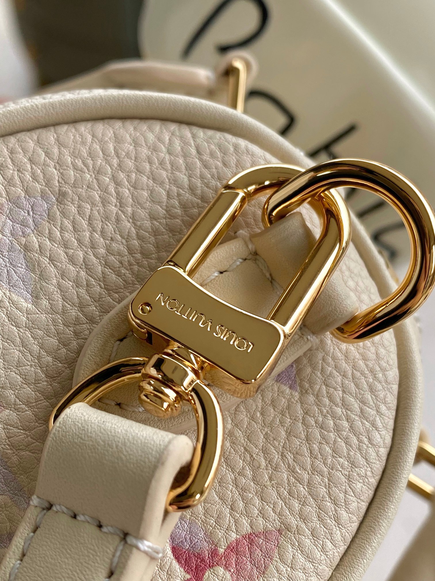 Louis Vuitton Nano Speedy Bag M25591, White Gradient - Image 6