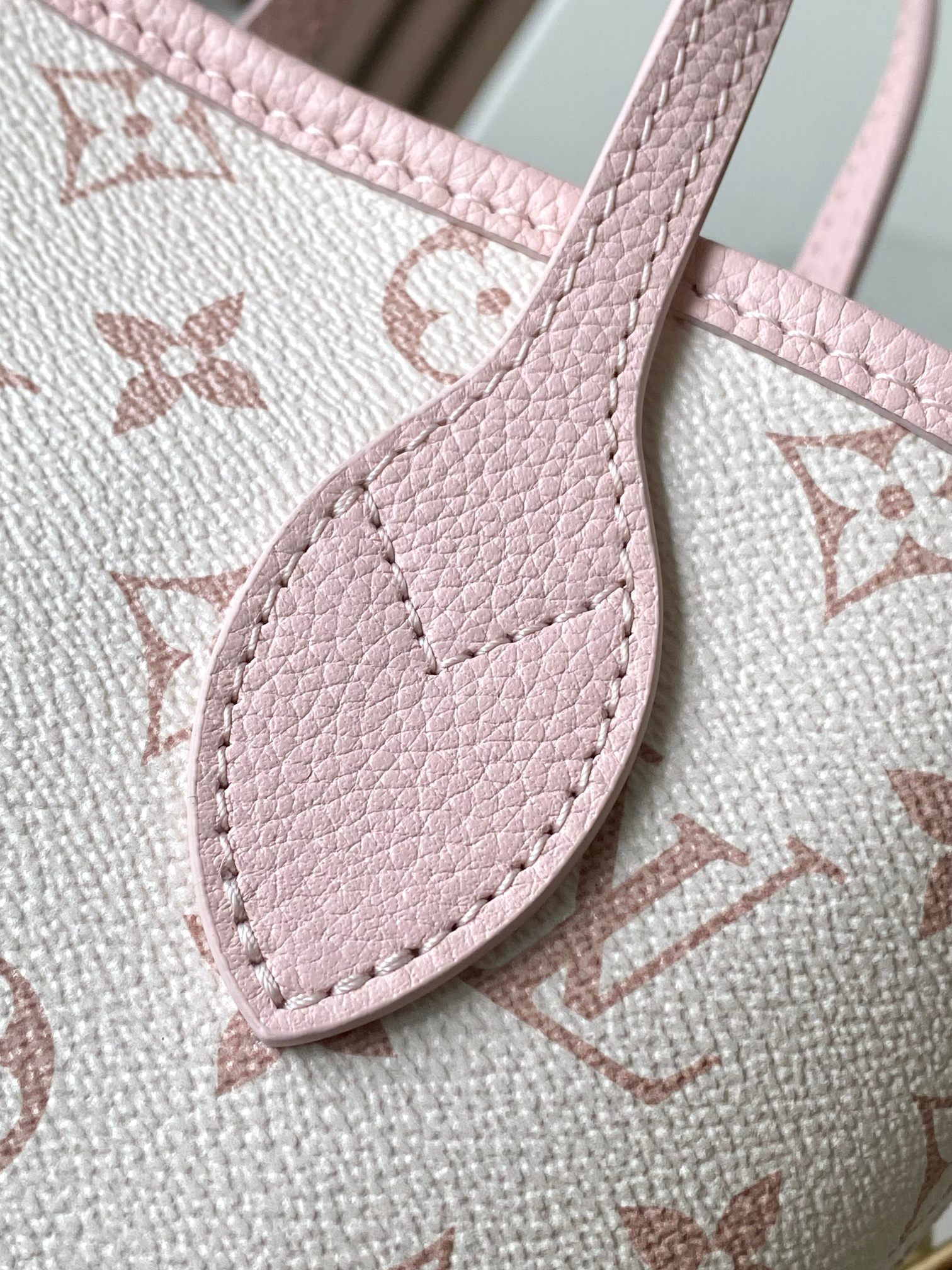 Louis Vuitton Neverfull Bandouliere Inside Out BB Handbag - Image 6