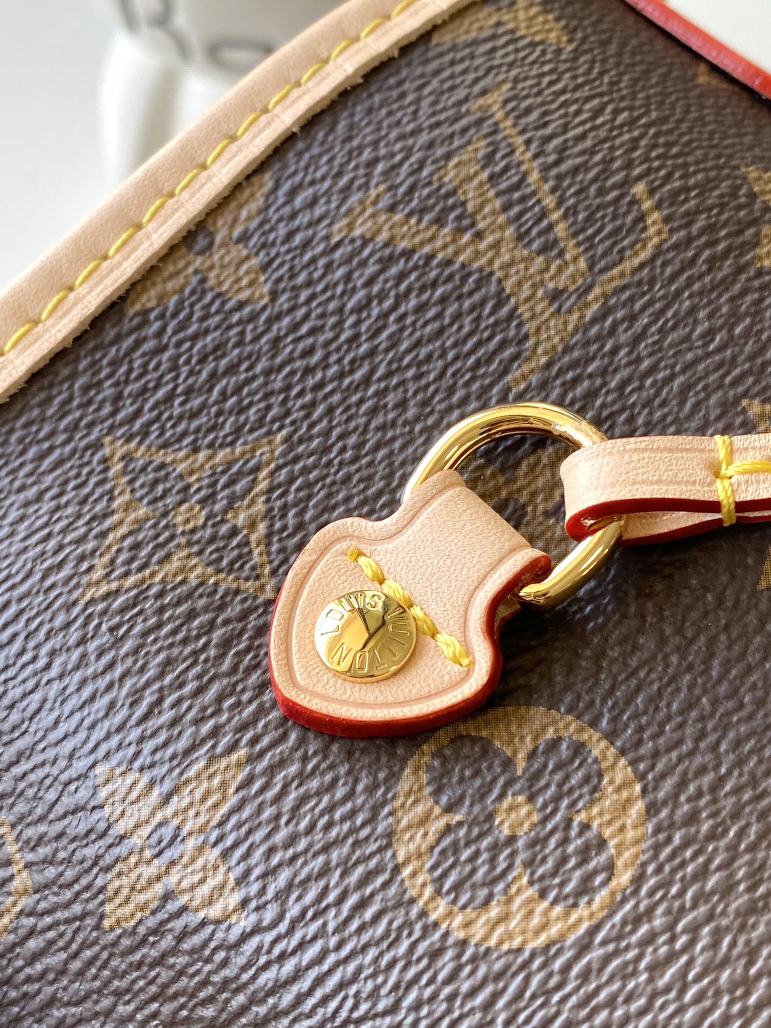 Louis Vuitton Neverfull MM Tote Bag in Damier Azur Canvas - Image 6