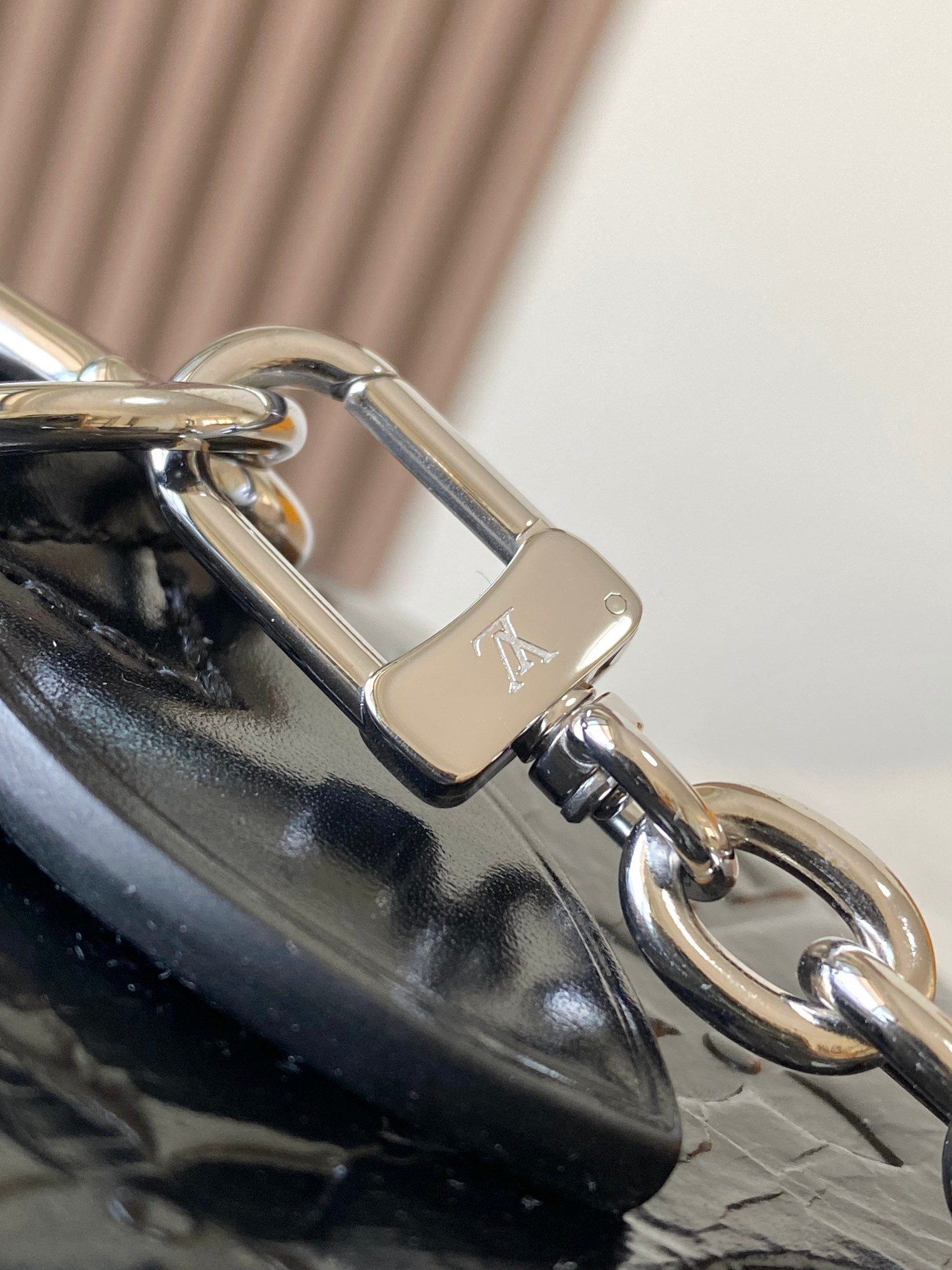 Louis Vuitton Speedy Trunk 20 Handbag - Image 6