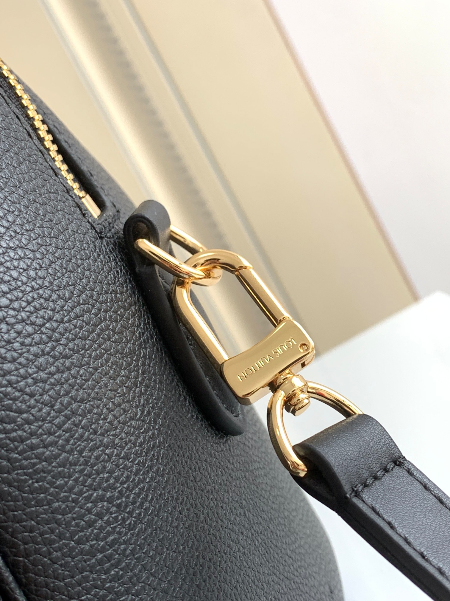 Louis Vuitton Speedy Bandoulière 25 Handbag - Image 6