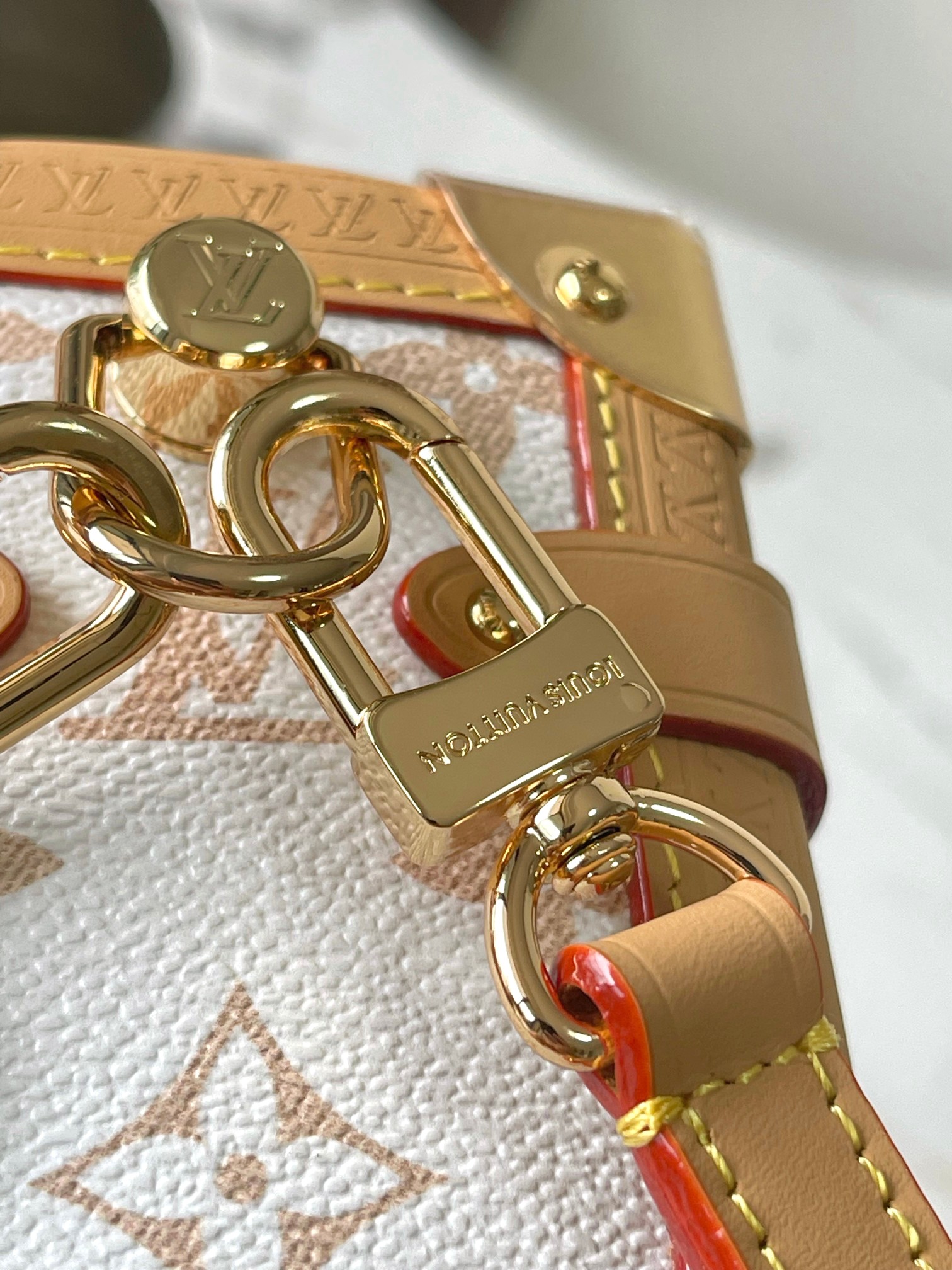 Louis Vuitton Side Trunk Medium Shoulder Bag in Monogram Dune Canvas, M26287 - Image 6