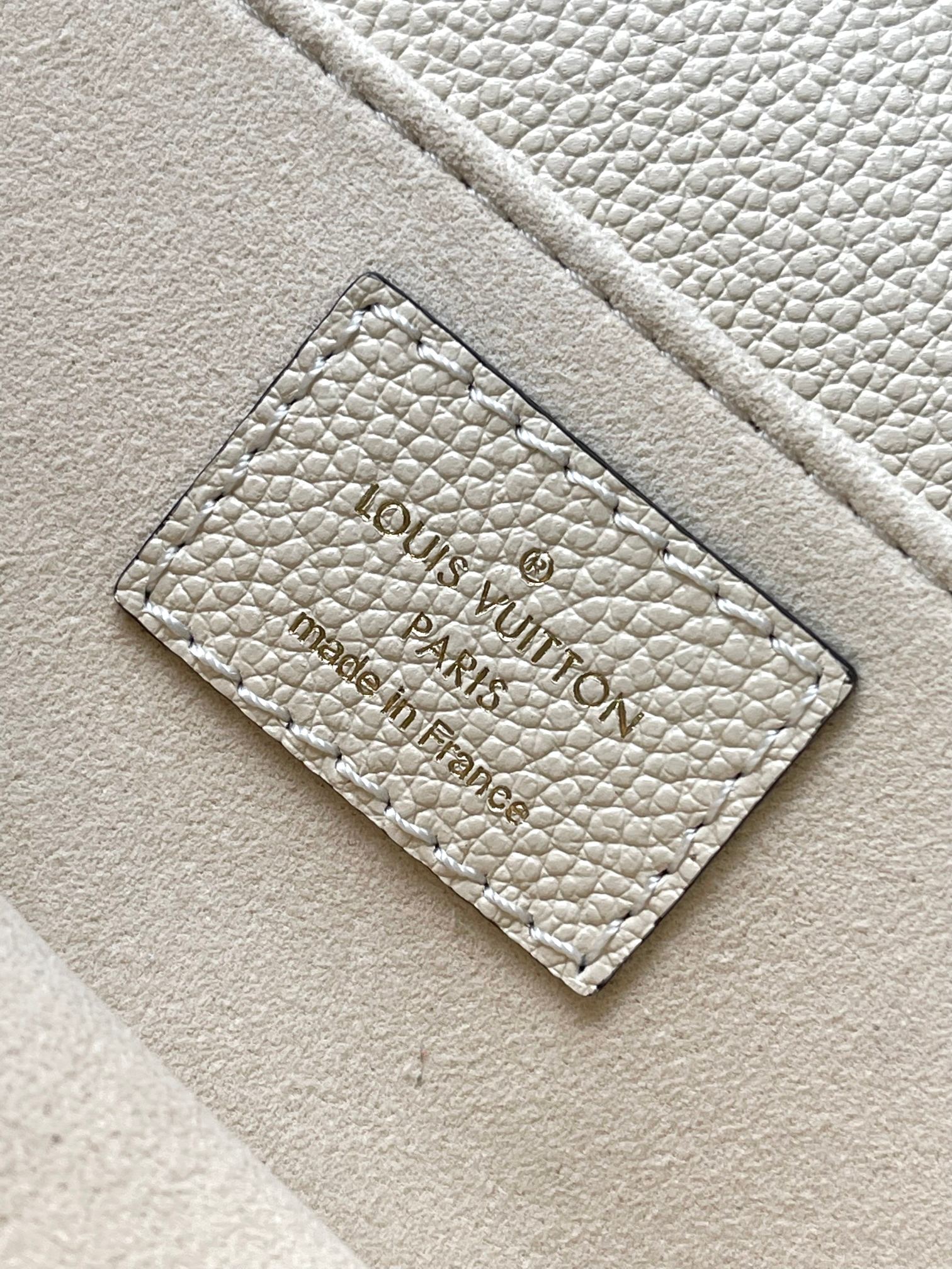 Louis Vuitton Pochette Métis East West Crossbody Bag - Image 6