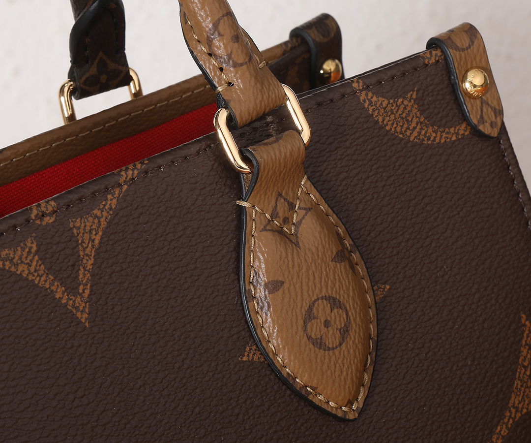 Louis Vuitton OnTheGo Small Tote Bag in Monogram Canvas - Image 6