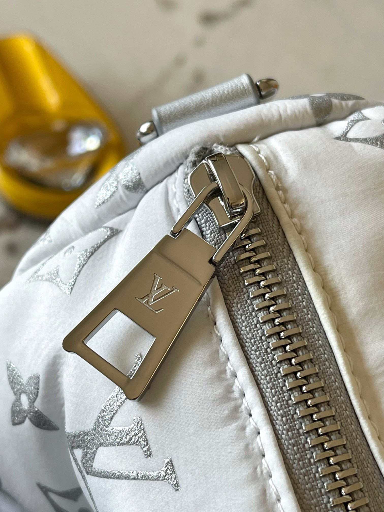Speedy Bandoulière 25 Handbag - Image 6