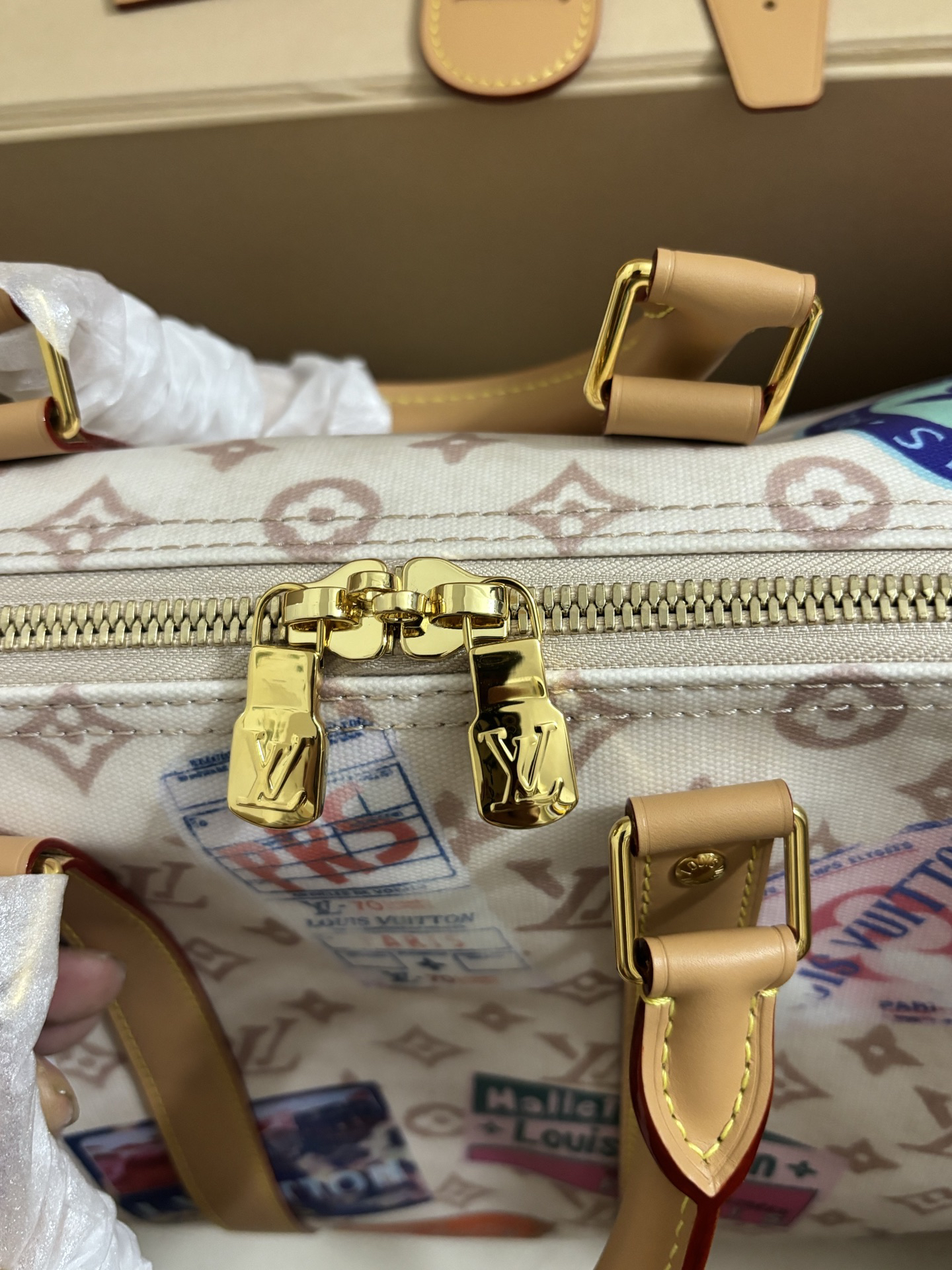 Louis Vuitton Keepall Bandoulière 45 Travel Bag - Image 6