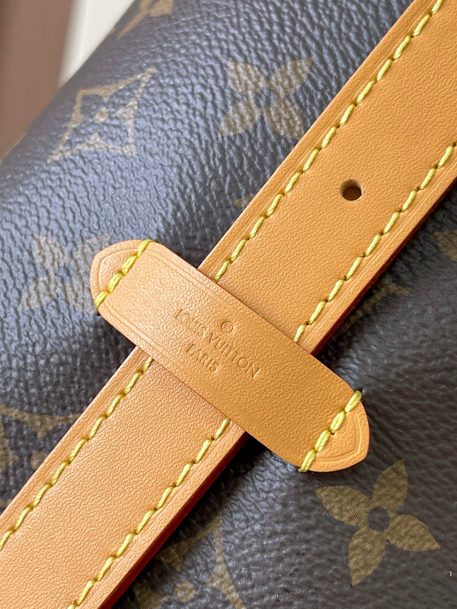 CarryAll Medium Handbag - Image 6