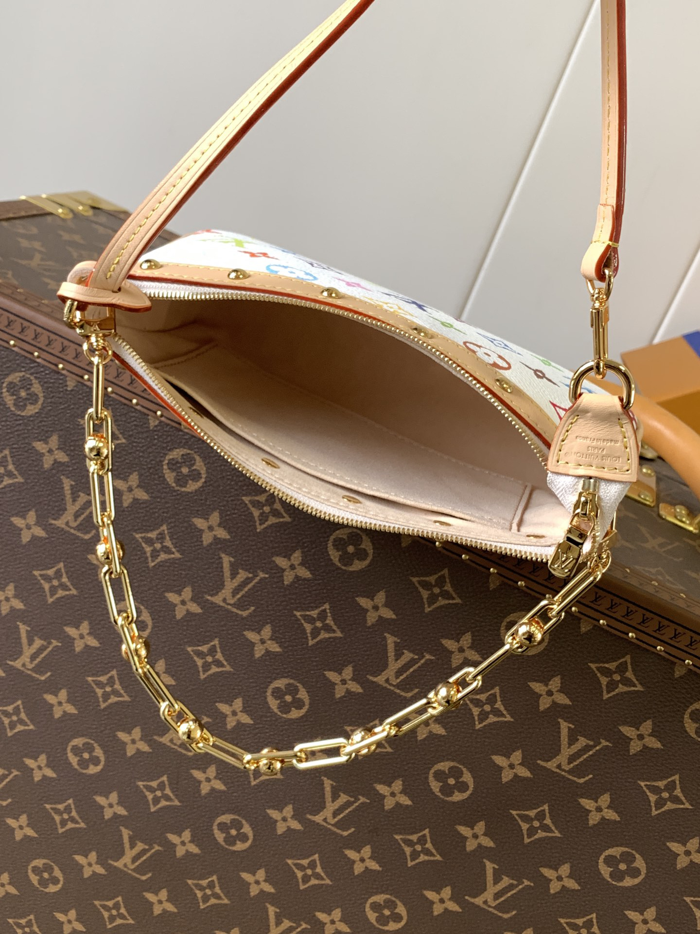 Louis Vuitton Pochette Accessoires Monogram Canvas Bag - Image 6