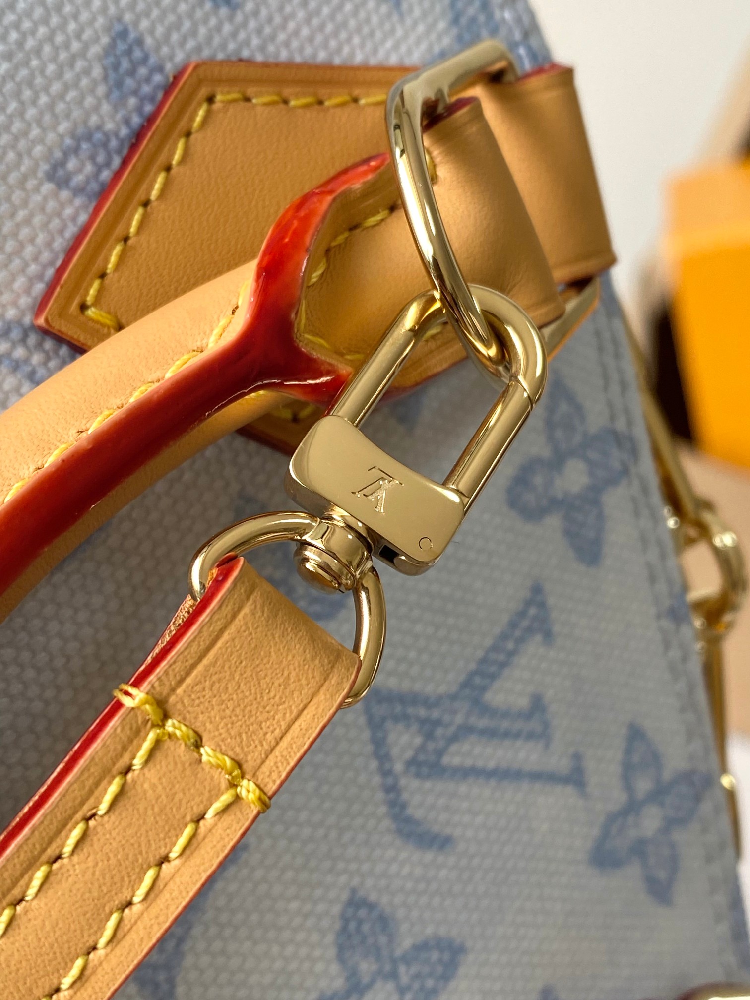 Louis Vuitton Alma BB Handbag - Image 6