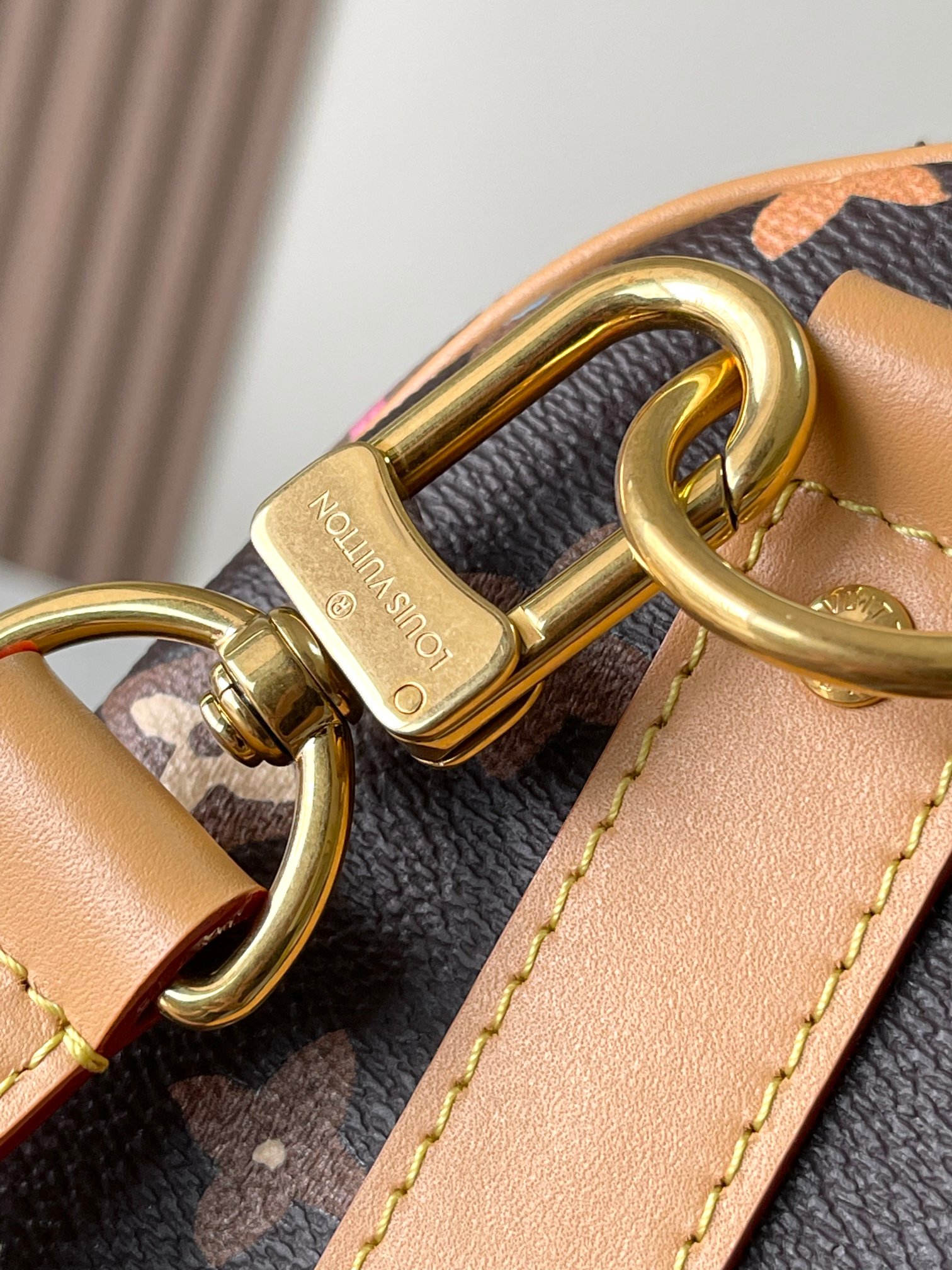 Louis Vuitton Keepall 25 Handbag - Image 6