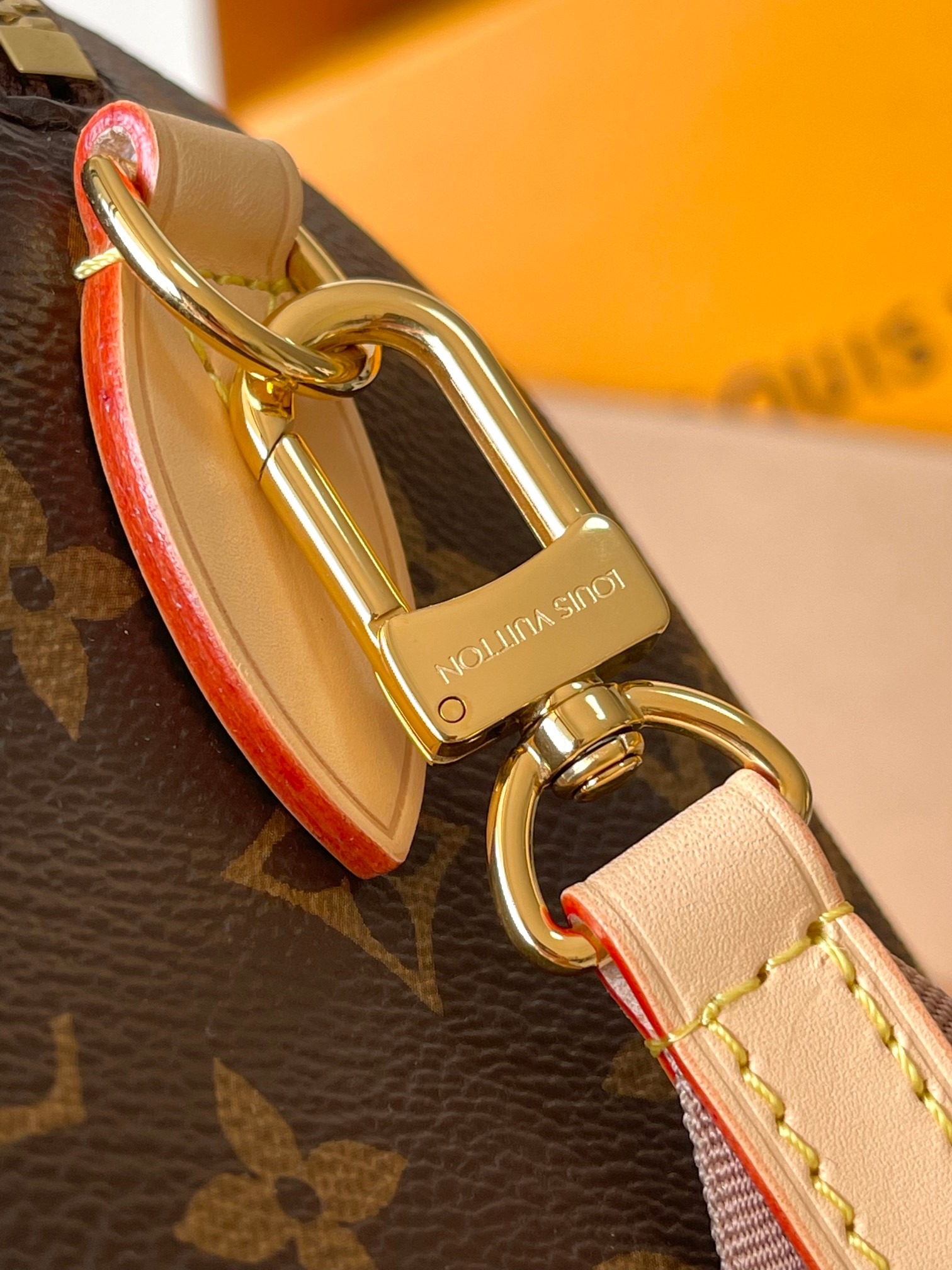 Louis Vuitton Speedy Bandoulière 20 Handbag - Image 6