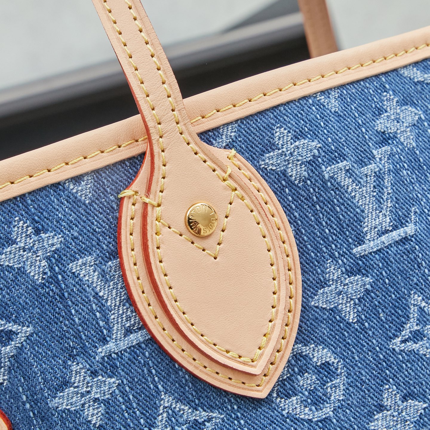 Neverfull MM Monogram Denim Canvas Tote Bag - Image 6