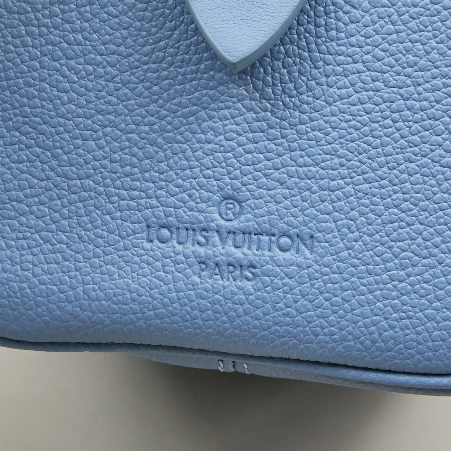 Louis Vuitton Speedy Bandoulière 20 Handbag in Blue Monogram Empreinte Leather - Image 6