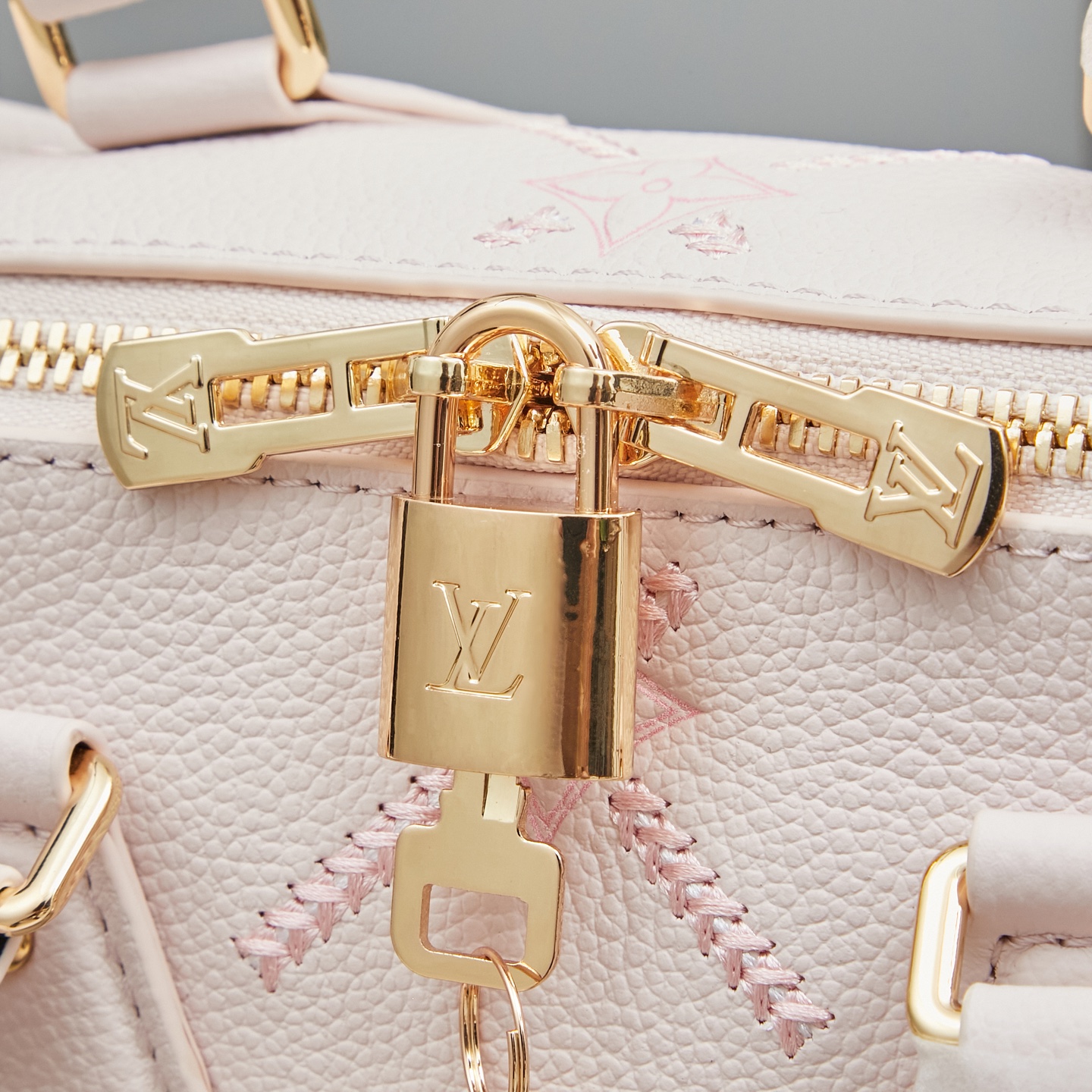Louis Vuitton Speedy Bandoulière 20 Handbag in Pink - Image 6