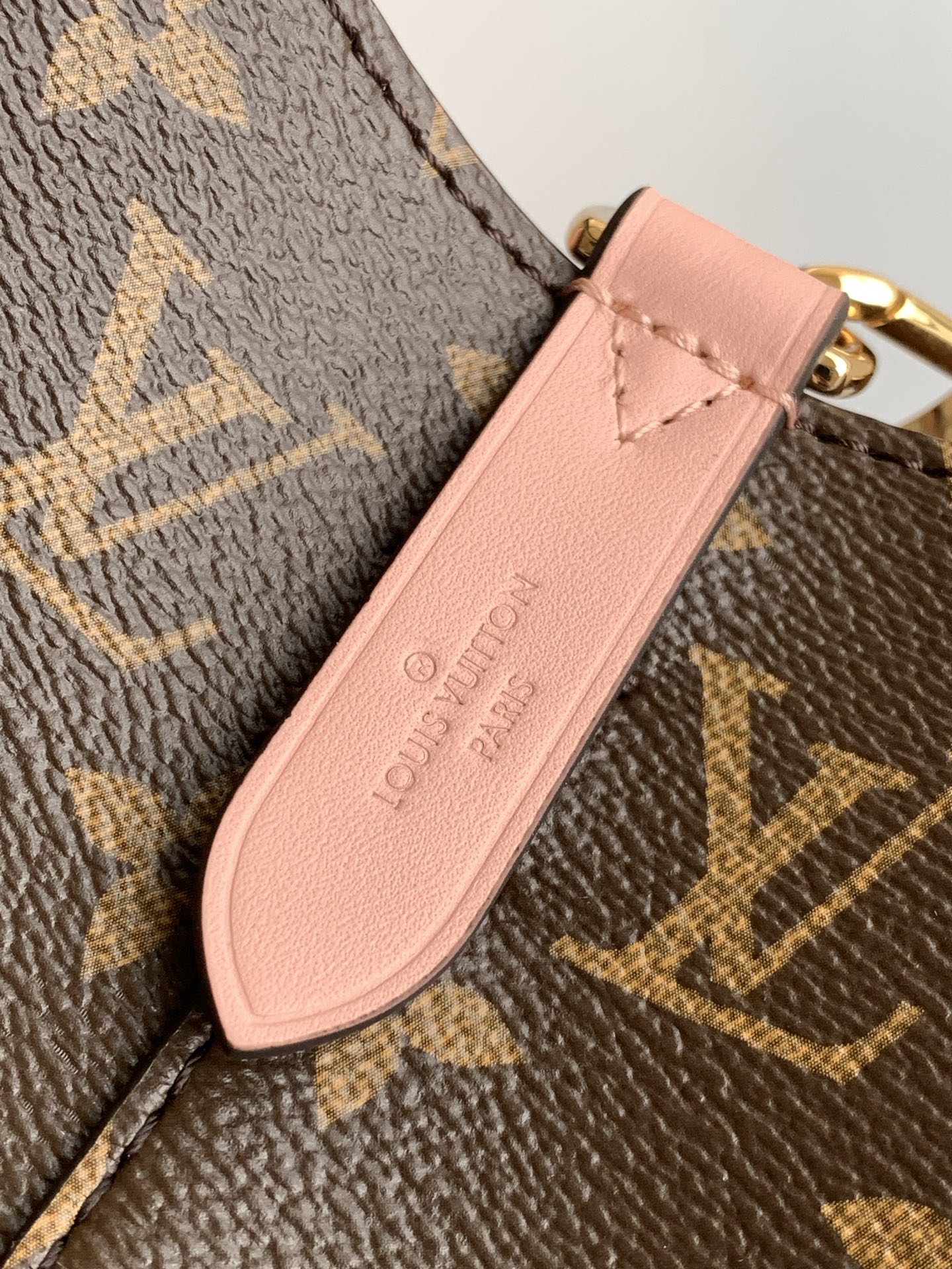 Louis Vuitton NéoNoé Monogram Bucket Bag - Image 6