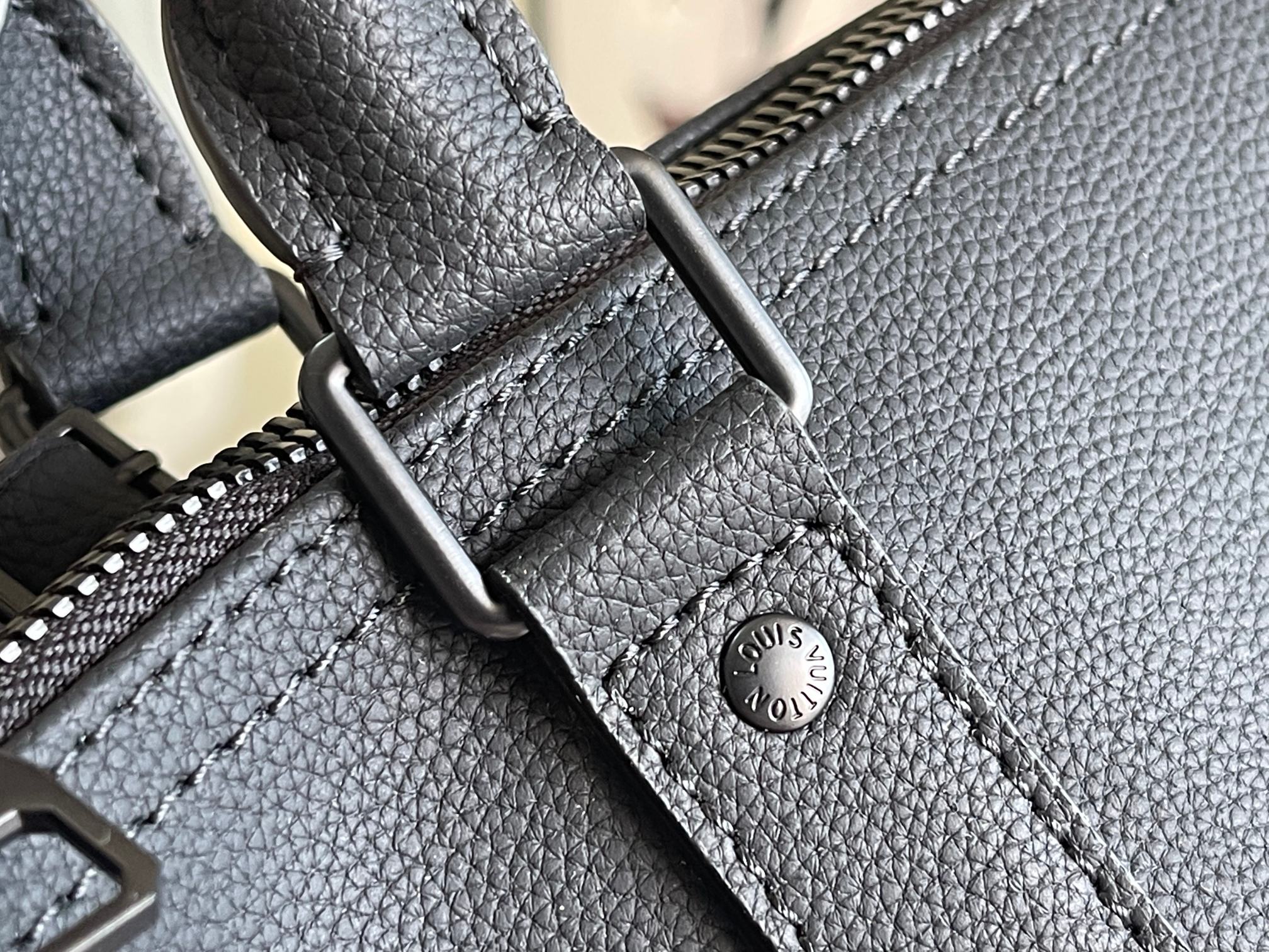 Keepall Bandoulière 50 Travel Bag - Image 6