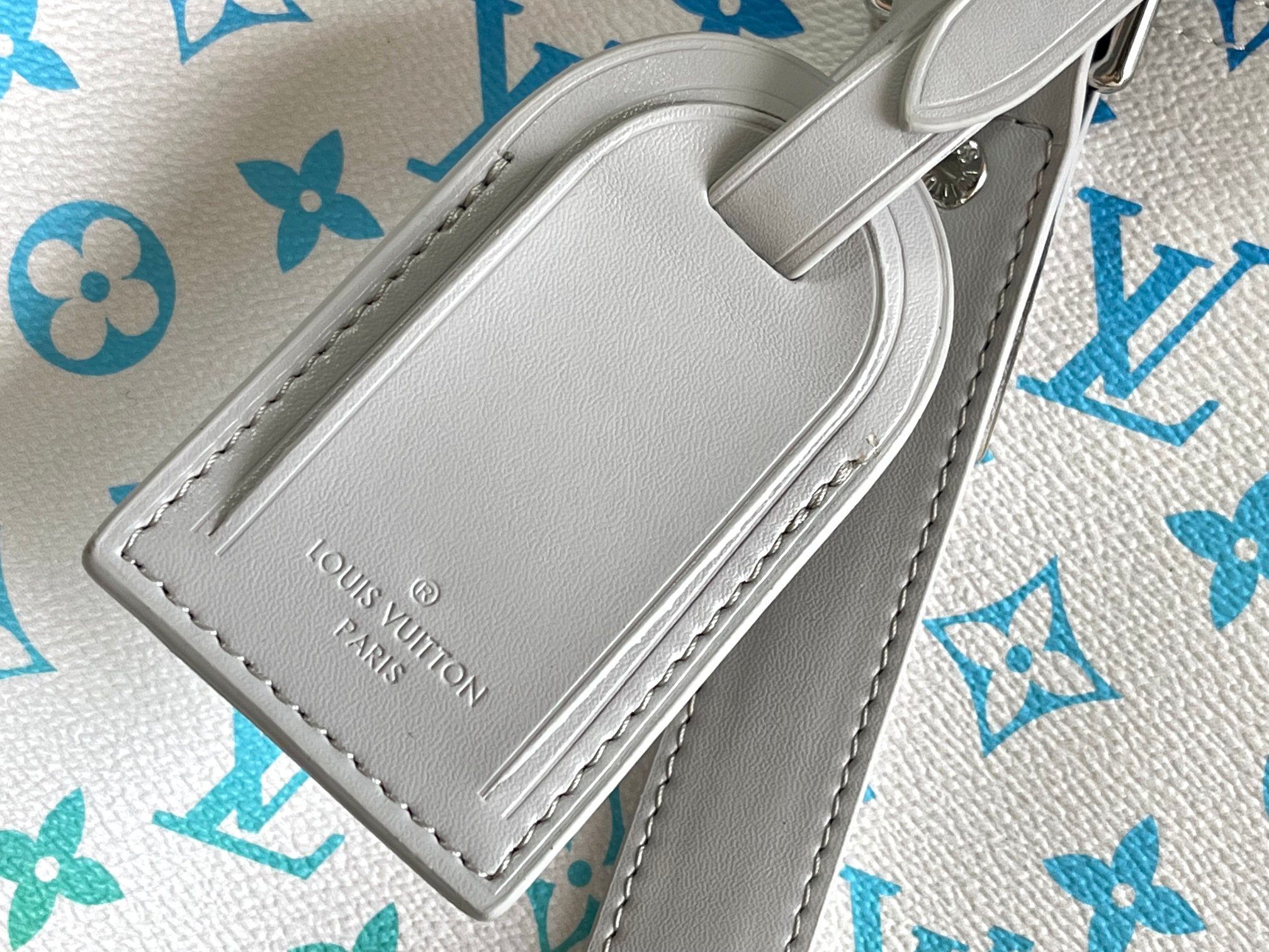 Louis Vuitton Keepall Bandoulière 55 Travel Bag - Image 6