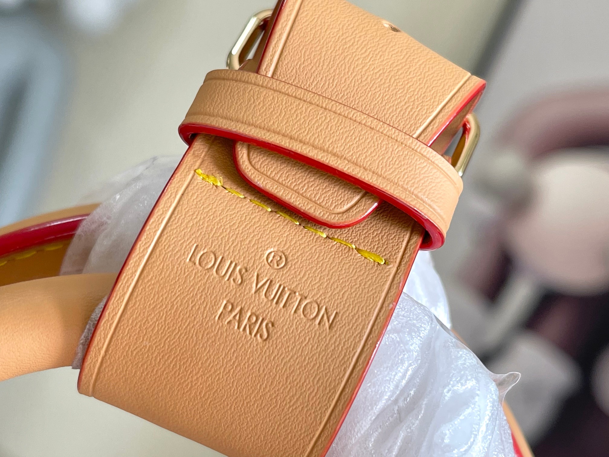 Louis Vuitton Keepall 45 Travel Bag - Image 6