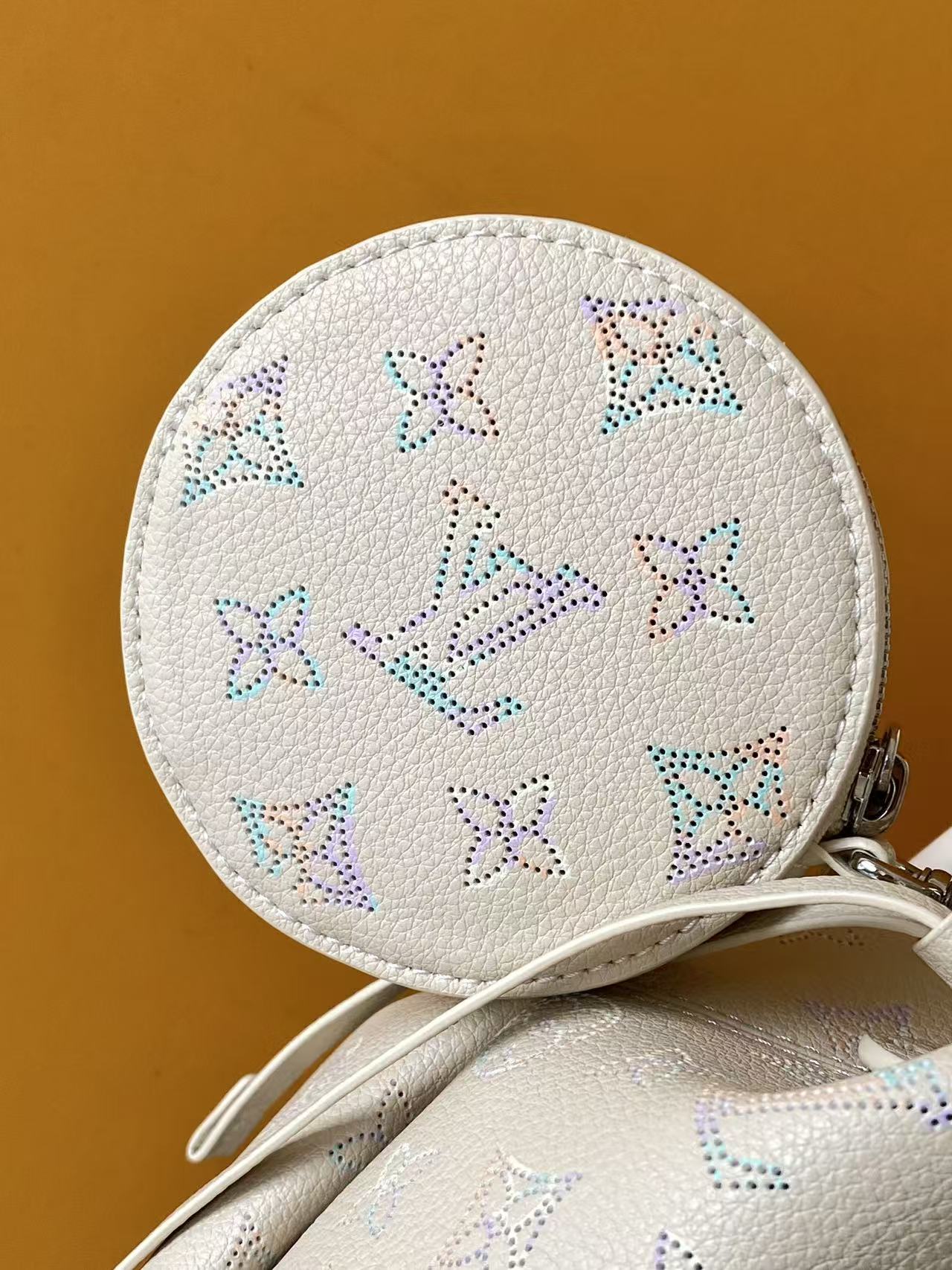 Bella Bucket Bag - Image 6