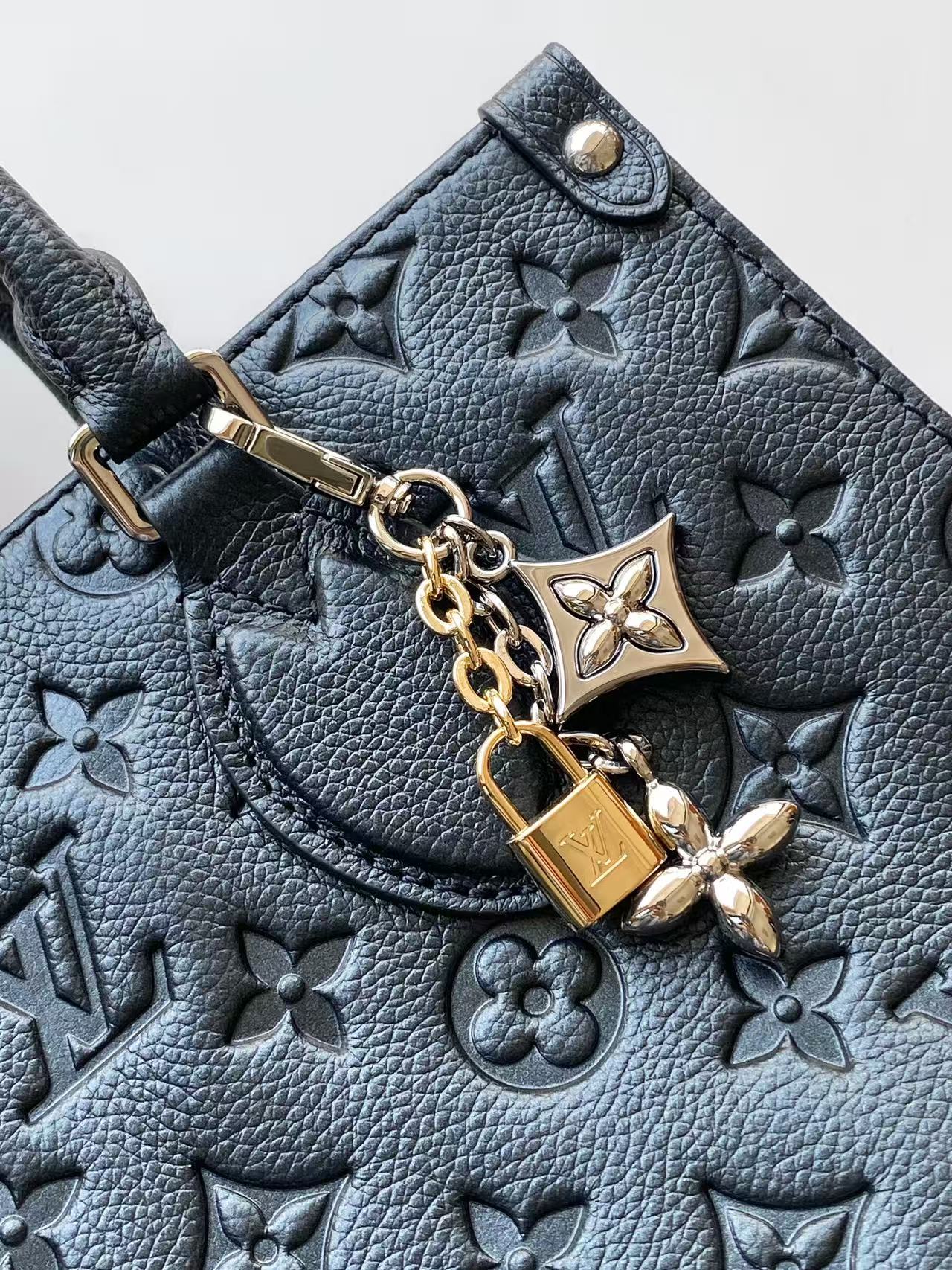 Louis Vuitton OnTheGo Tote Bag - Image 6