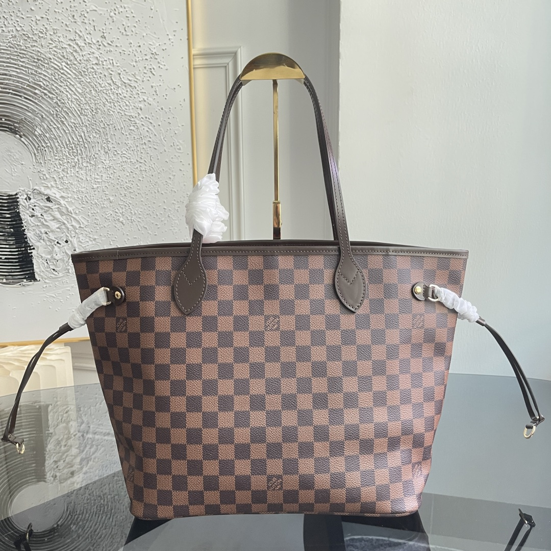 Louis Vuitton Neverfull MM Tote Bag in Damier Ebene Canvas - Image 6