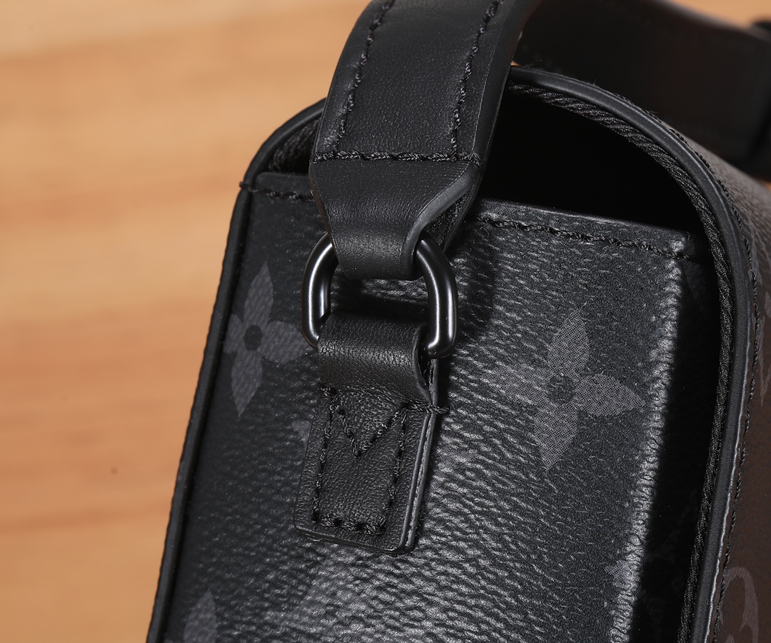 Louis Vuitton Steamer Mini Handbag in Monogram Eclipse Canvas - Image 6