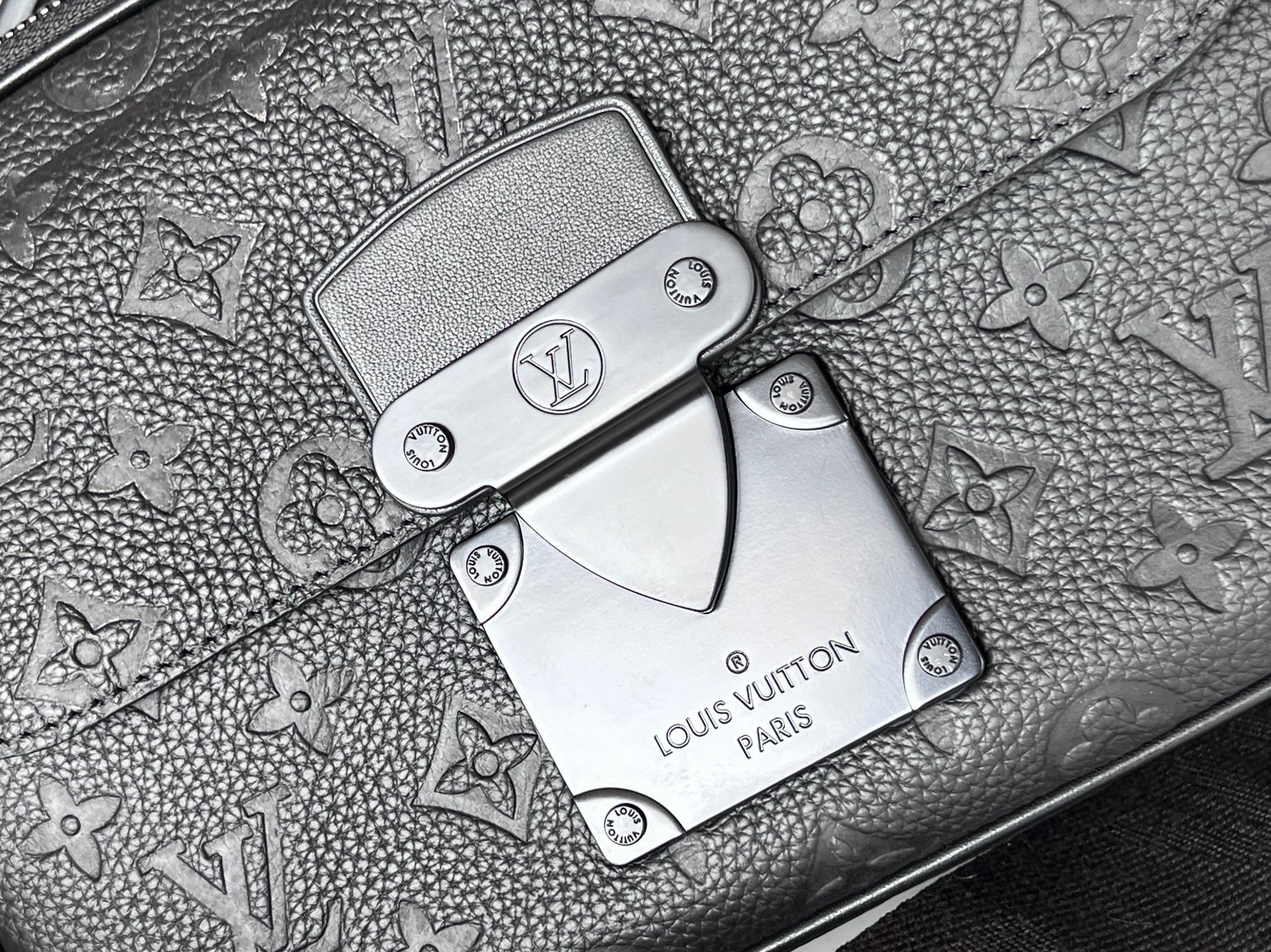 Louis Vuitton S Lock Postal Crossbody Bag in Black Taurillon Leather - Image 6