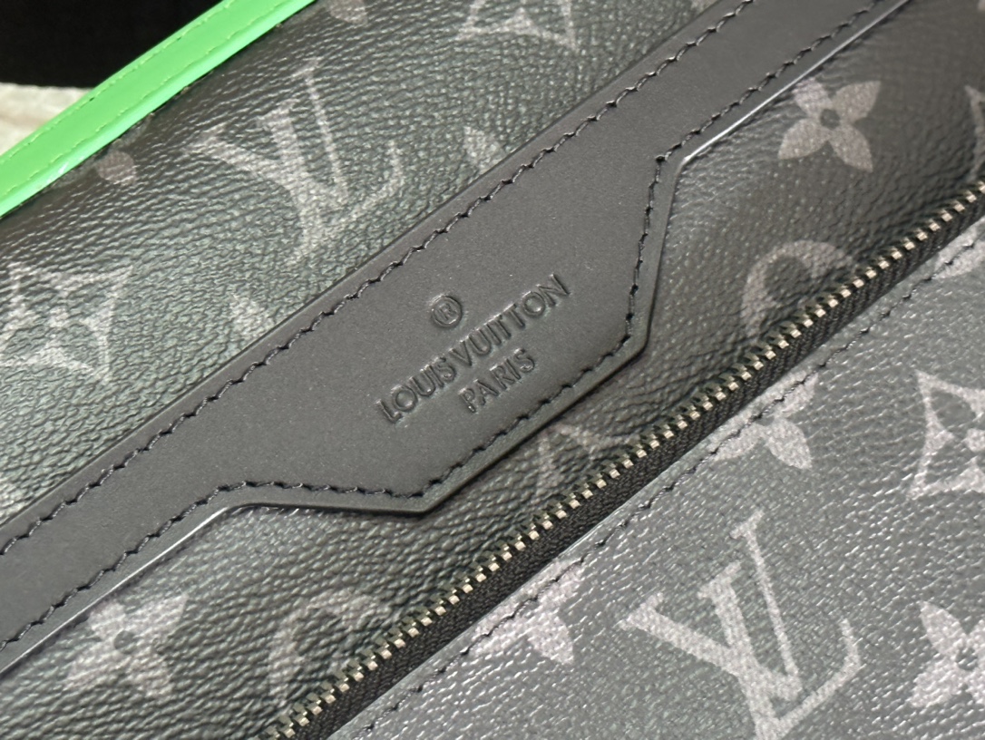 Louis Vuitton Trio Messenger Bag, Monogram Eclipse Reverse Canvas, Green, M26052 - Image 6