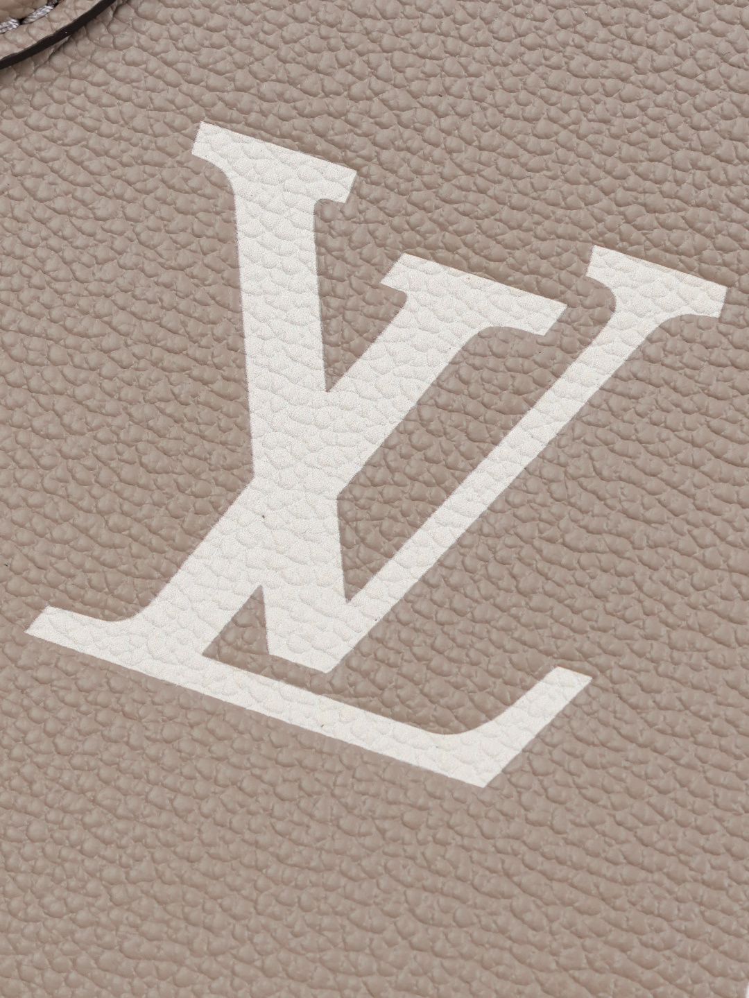 Louis Vuitton Onthego PM Tote Bag M45779 - Image 6