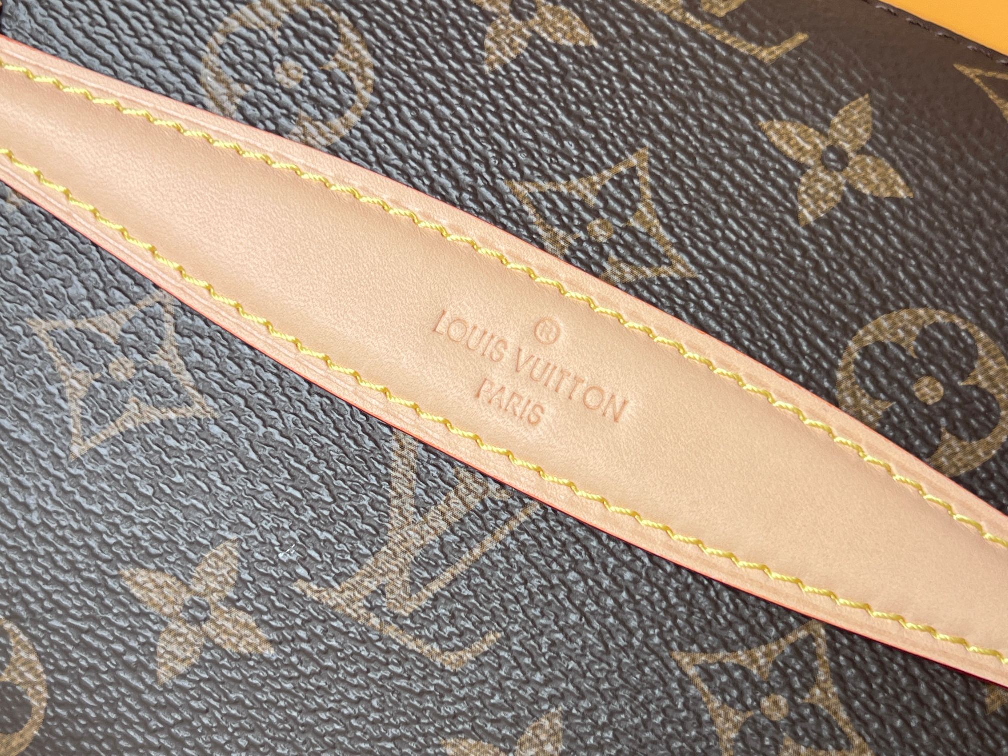 Louis Vuitton M43644 Monogram Bum Bag - Image 6