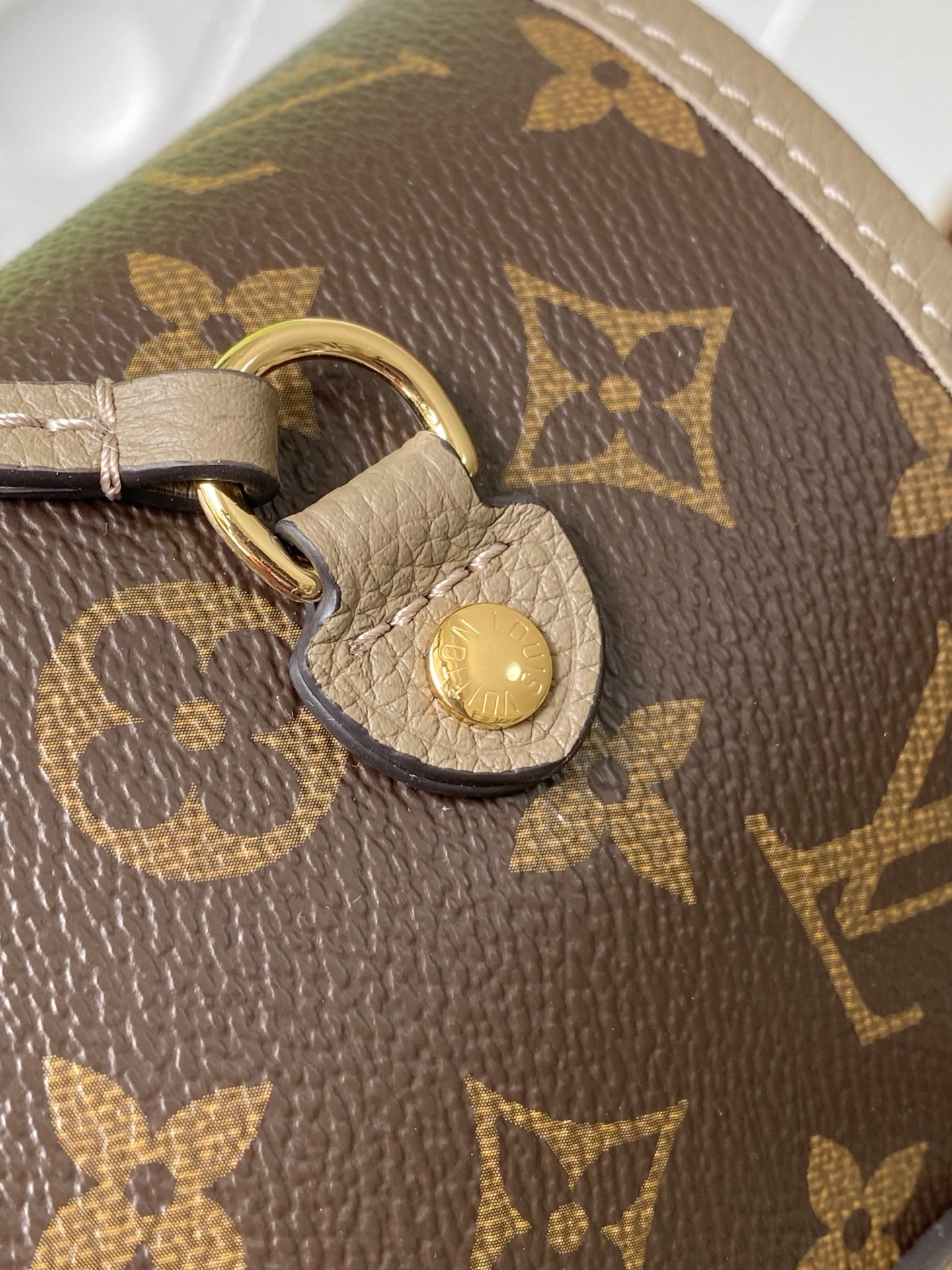Louis Vuitton Neverfull Inside Out Medium Tote Bag - Image 6