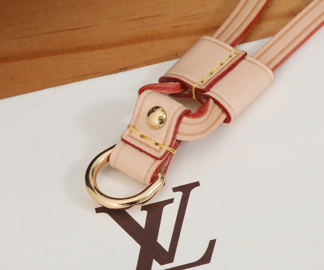 Neverfull Small Tote Bag in Damier Azur Canvas - Image 6