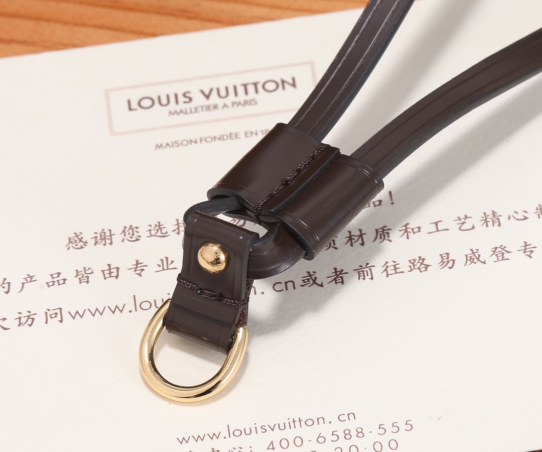 Louis Vuitton Neverfull MM Handbag - Image 6