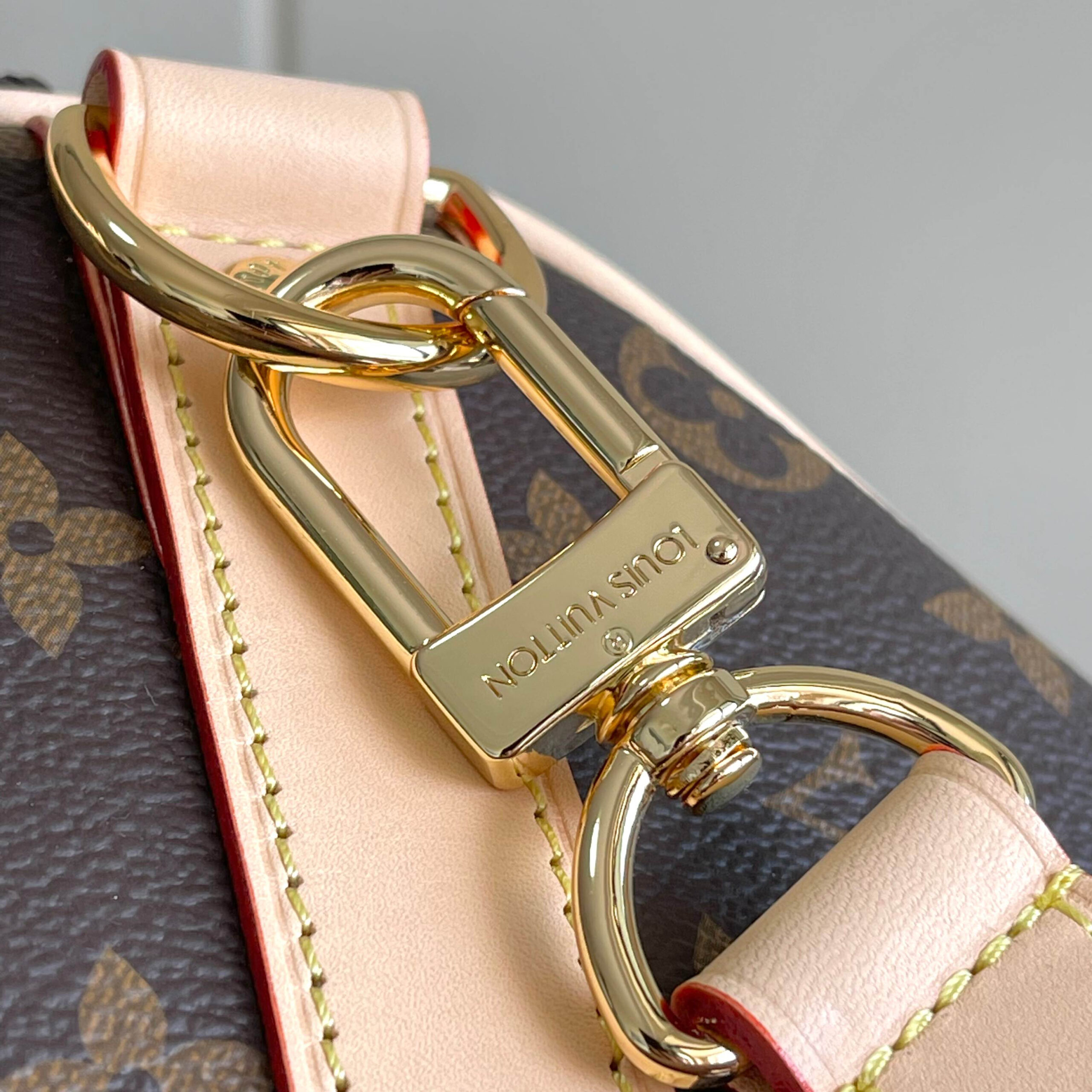 Louis Vuitton Keepall Bandouliere 50 Monogram Eclipse Travel Bag - Image 6