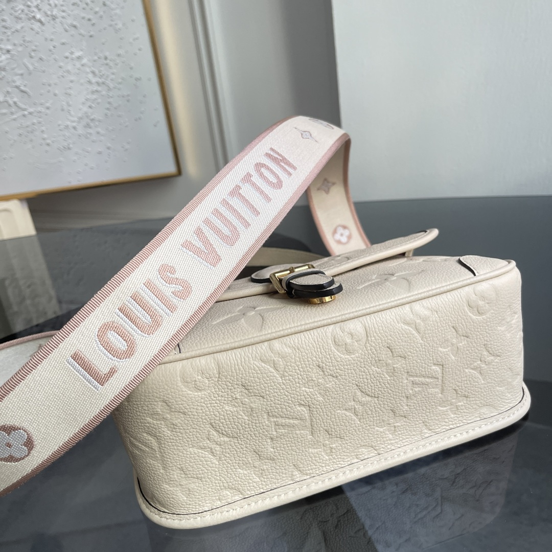 Louis Vuitton Diane Handbag in Monogram Empreinte Leather - Image 6
