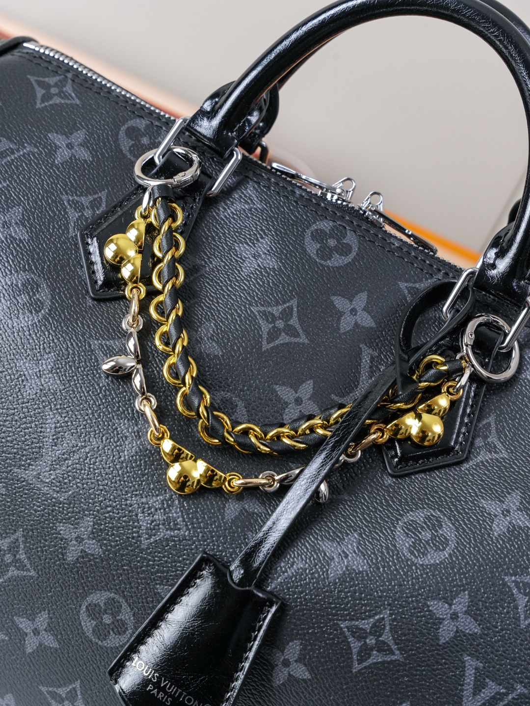 Louis Vuitton Speedy Soft 30 Handbag in Monogram Eclipse Canvas - Image 6