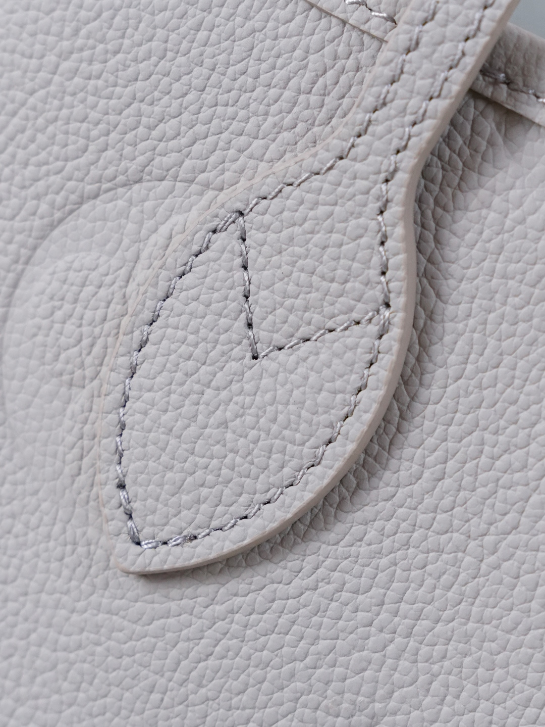 Louis Vuitton Neverfull MM Monogram Empreinte Tote Bag, Silver Gray - Image 6