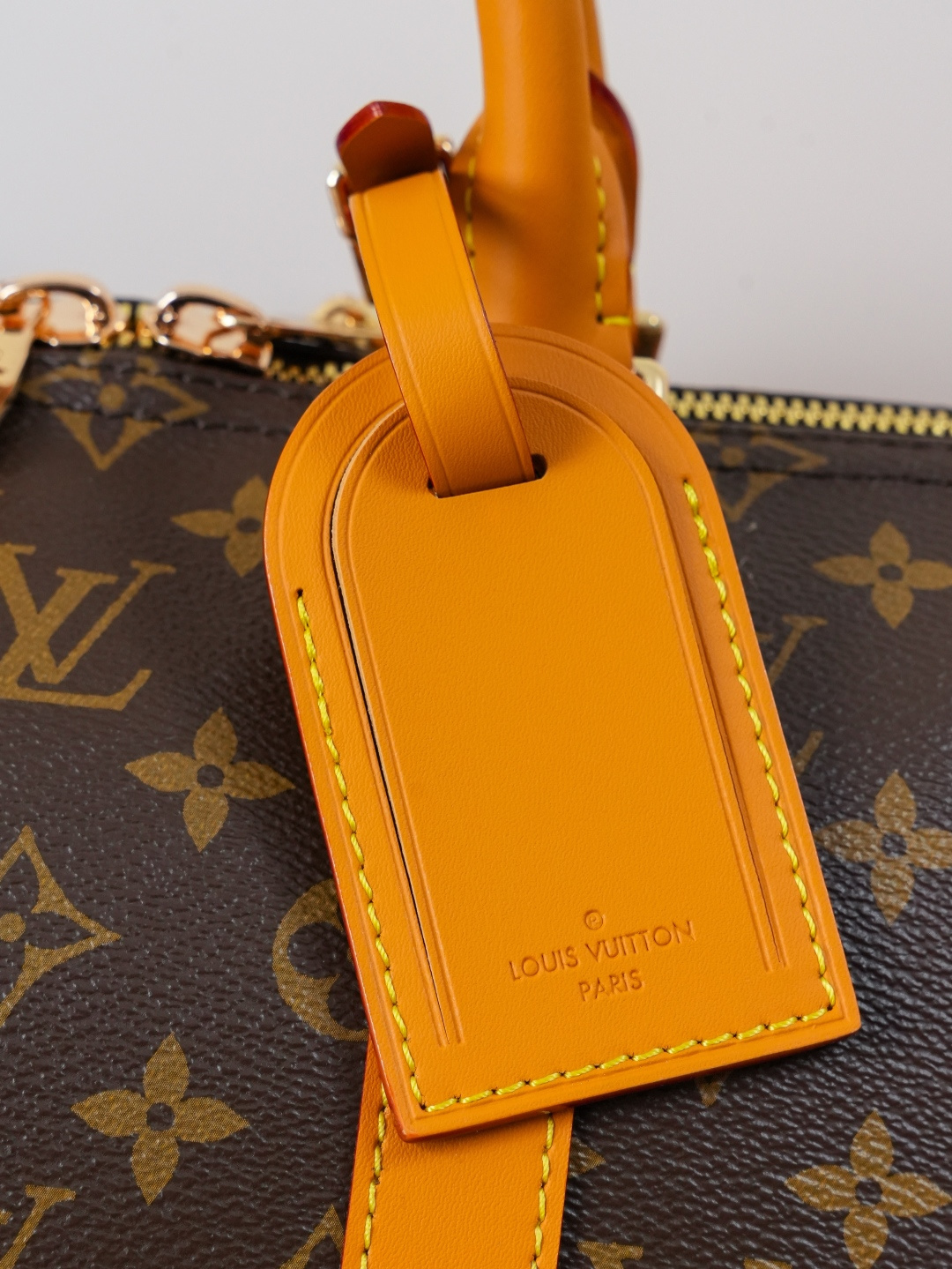 Louis Vuitton Keepall Bandoulière 35 Travel Bag in Monogram Archive Canvas - Image 6