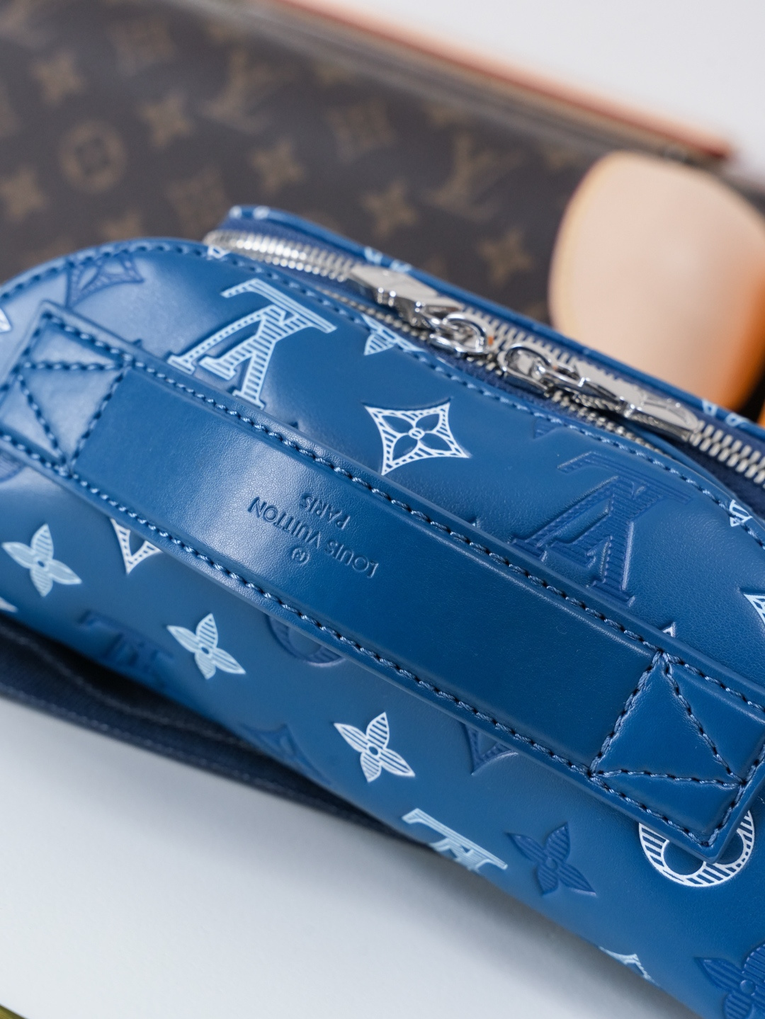 Louis Vuitton Rush Belt Bag M28619 Blue Silk Print - Image 6