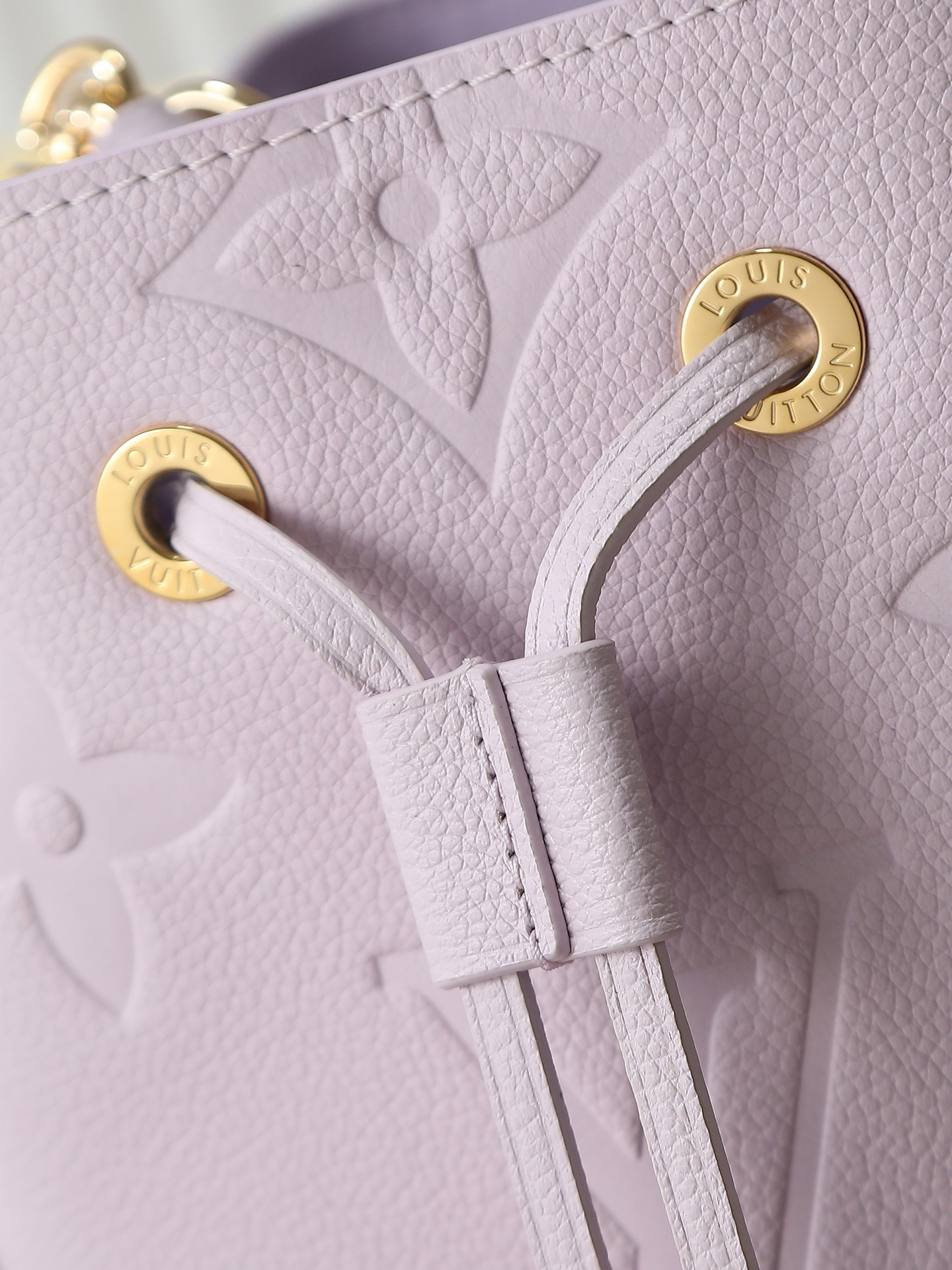 Louis Vuitton Néonoé BB Shoulder Bag in Dream Purple Monogram Empreinte Leather - Image 6