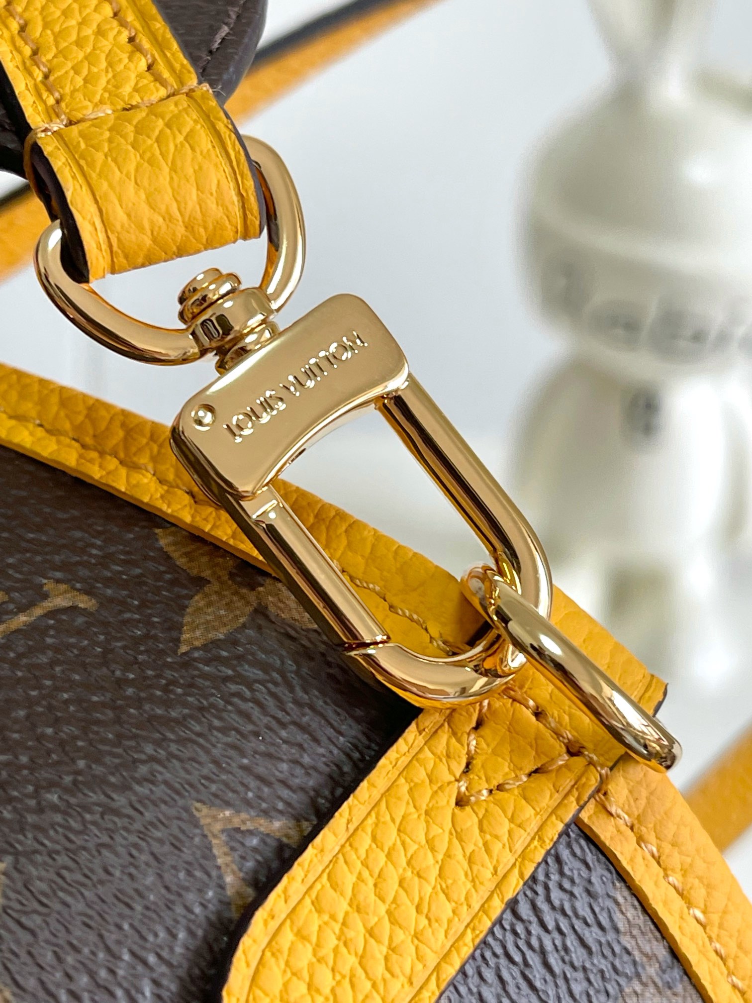 Louis Vuitton Neverfull MM Tote Bag in Damier Azur Canvas - Image 6