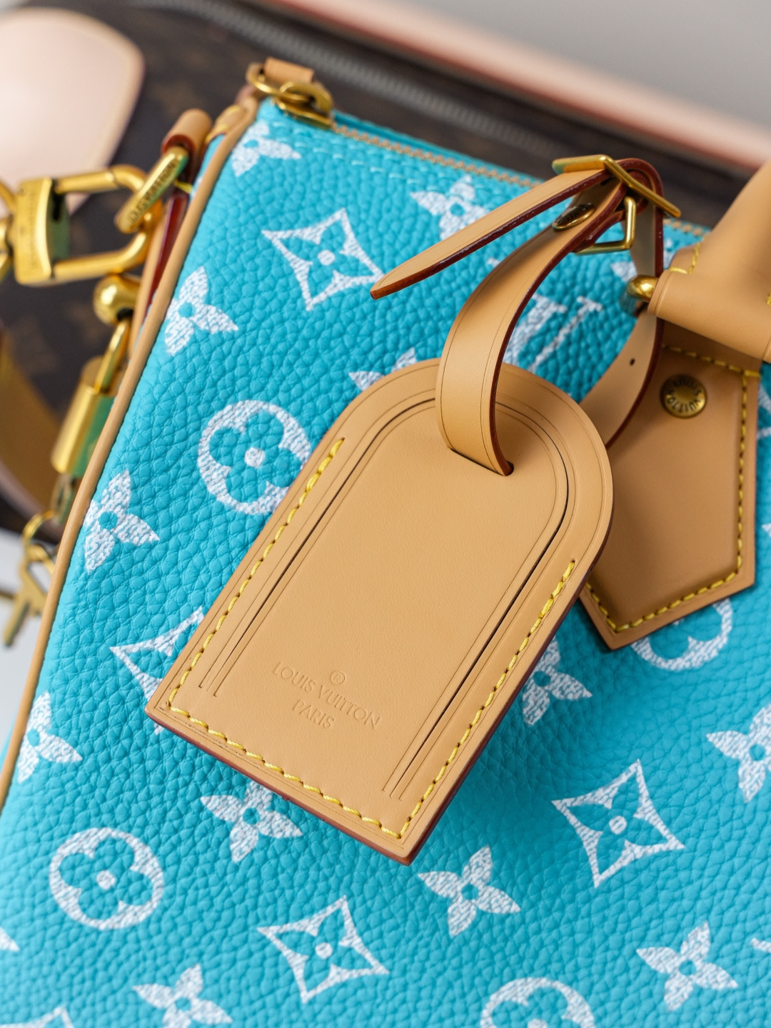 Louis Vuitton Speedy Bandoulière 30 Handbag in Light Blue Monogram Canvas - Image 6
