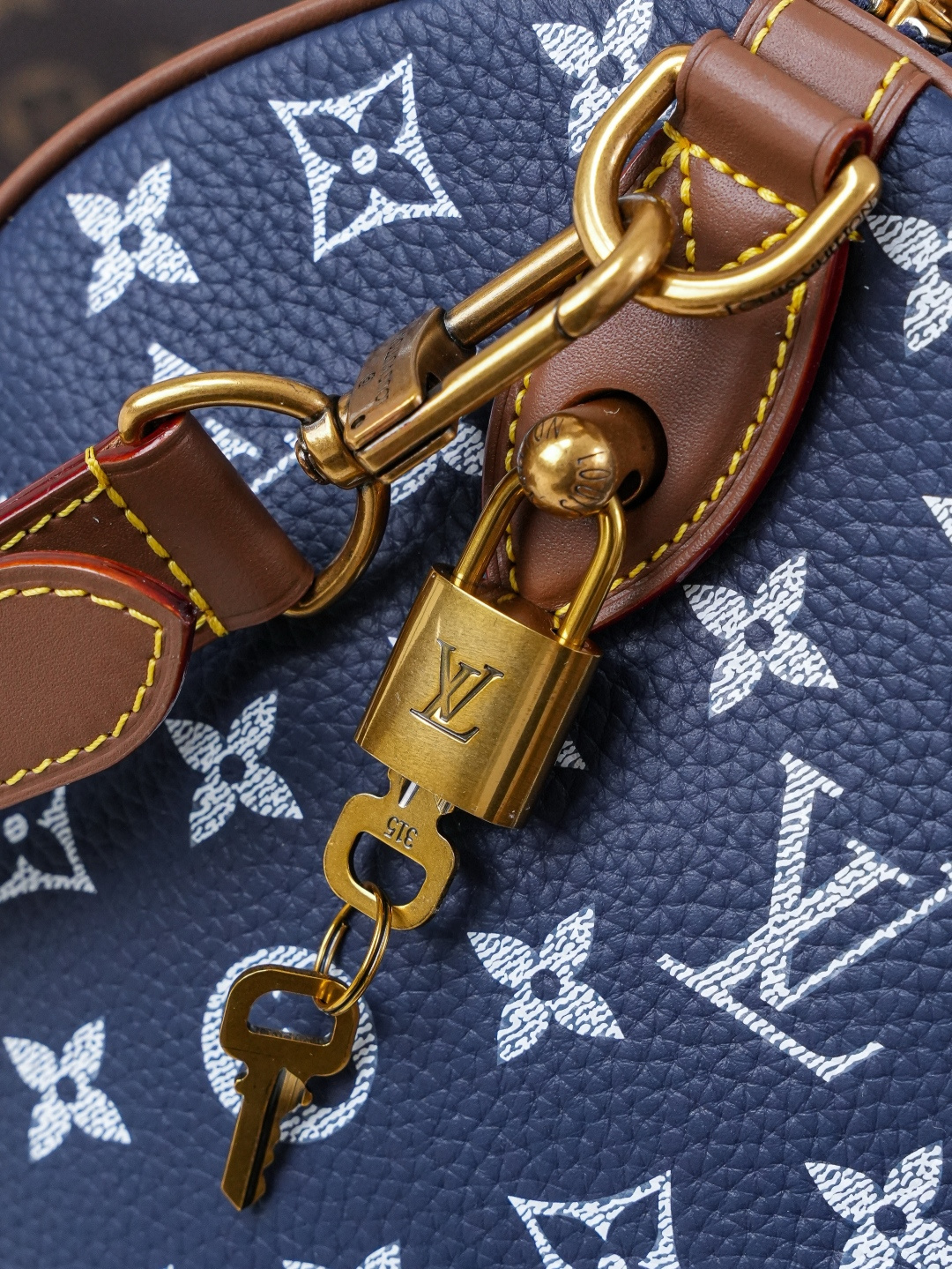 Louis Vuitton Speedy Bandouliere 30 Handbag, Sapphire Blue - Image 6
