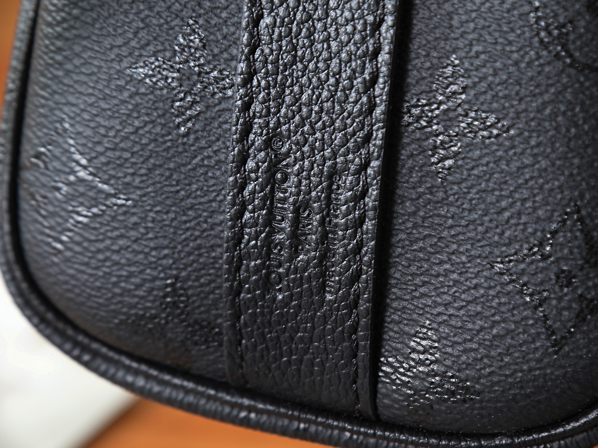 Louis Vuitton Keepall Bandouliere 25 Monogram Midnight Crossbody Bag - Image 6