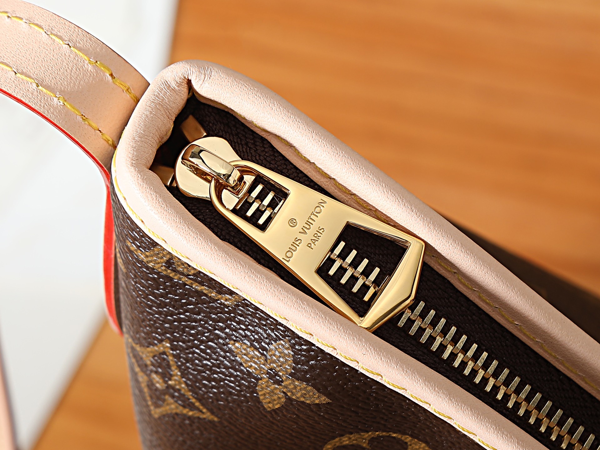 Louis Vuitton Monogram Lineup Tote Bag - Image 6