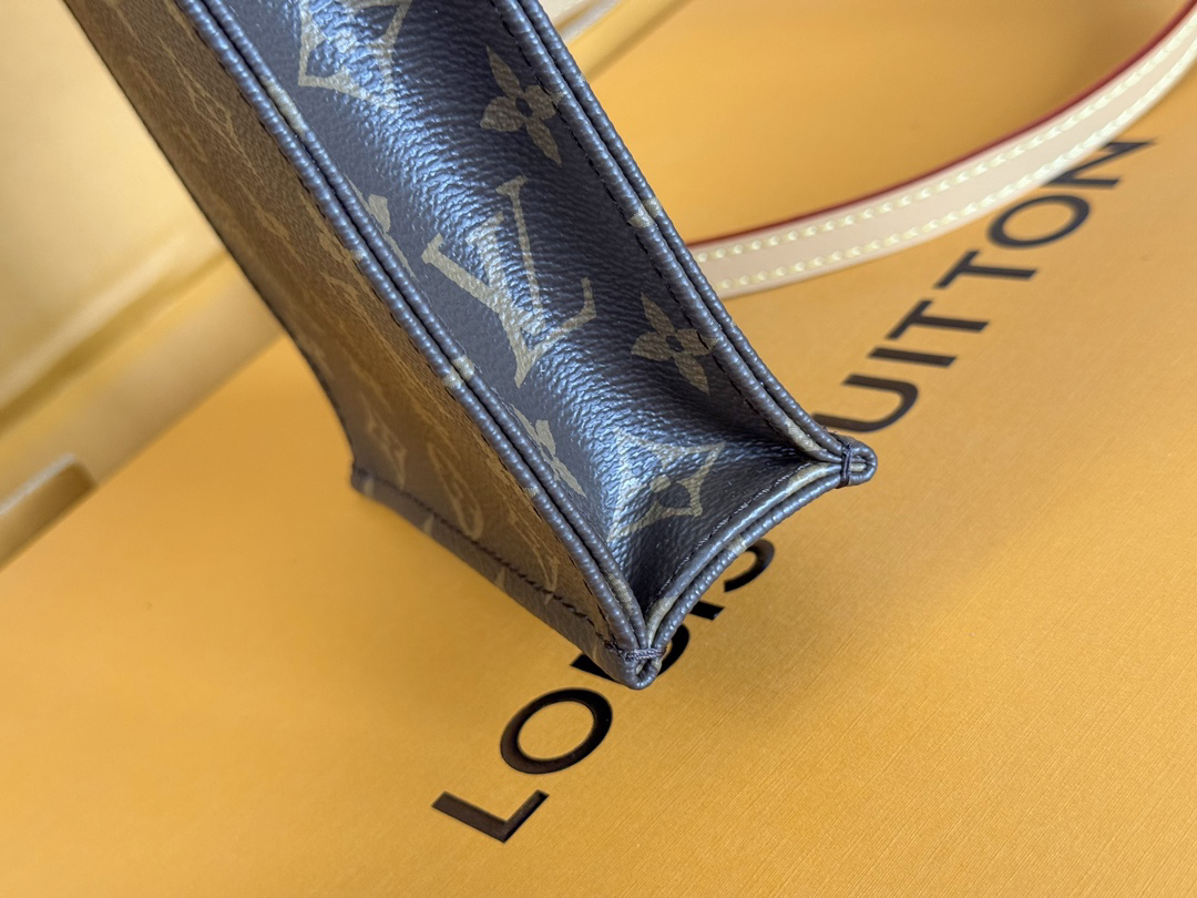 Louis Vuitton Petit Sac Plat Monogram Canvas Bag - Image 6