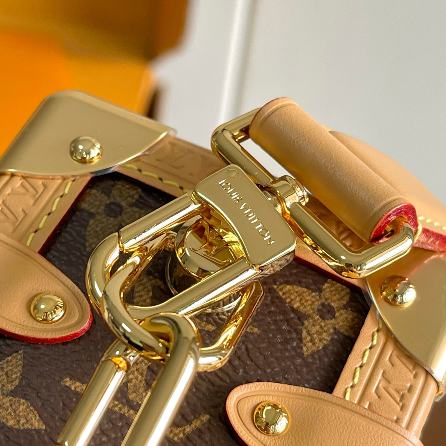 Louis Vuitton Side Trunk Small Handbag - Image 6